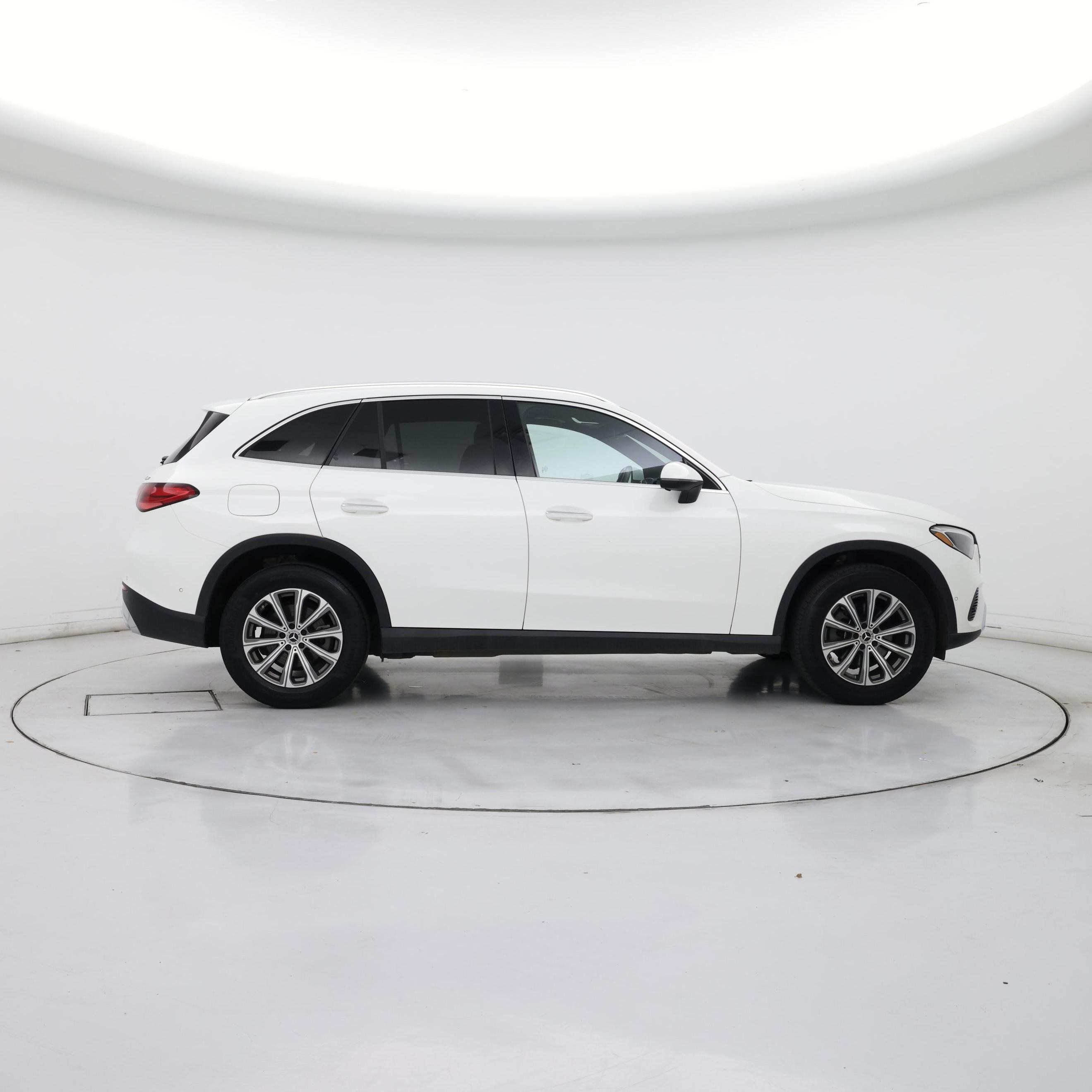 Thumbnail: 2024 Mercedes-Benz GLC - 7