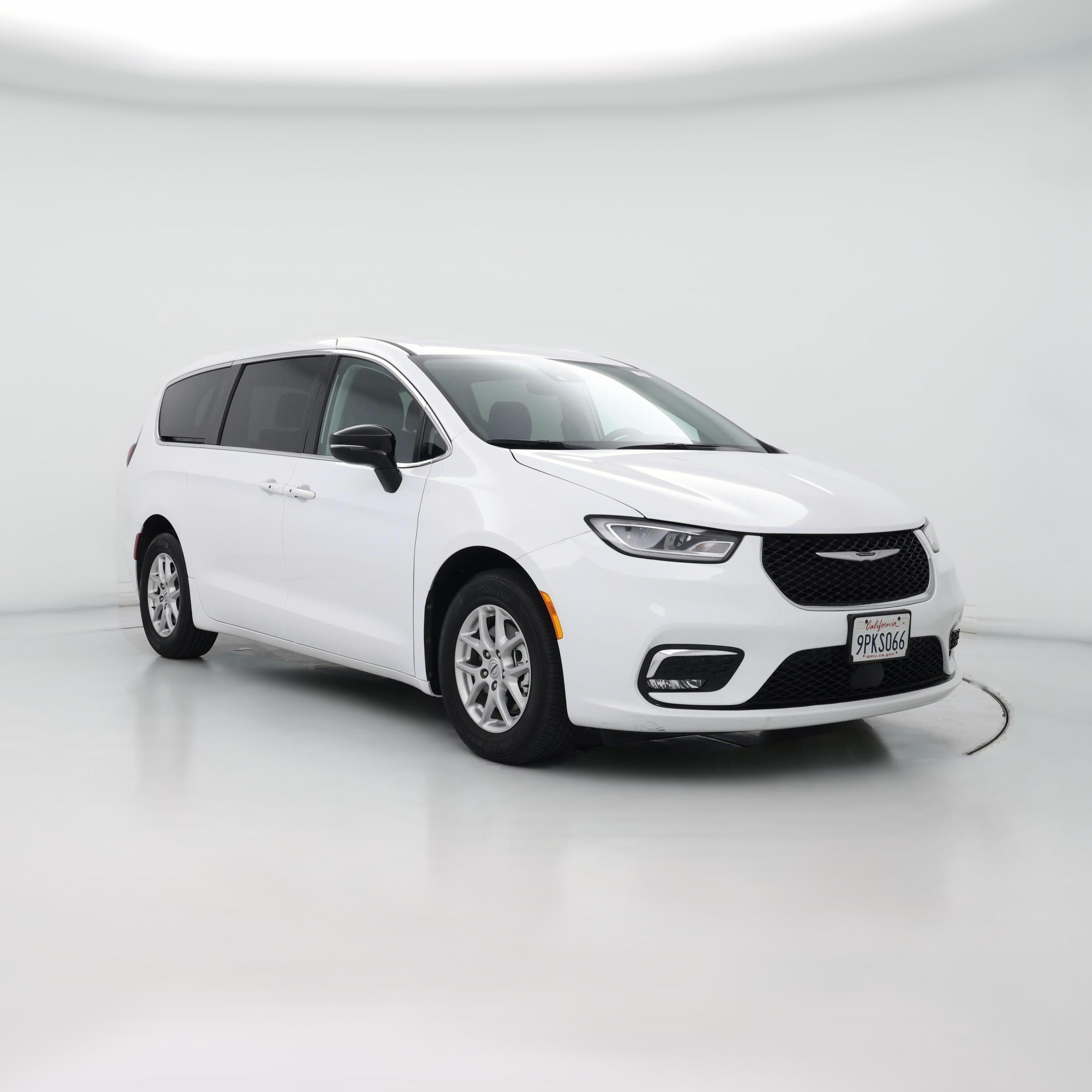 Thumbnail: 2024 Chrysler Pacifica - 1