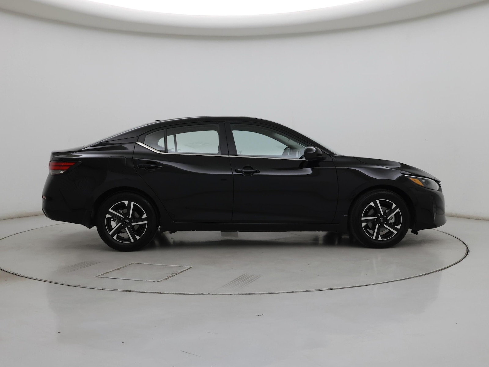 2025 Nissan Sentra SV - Photo 8