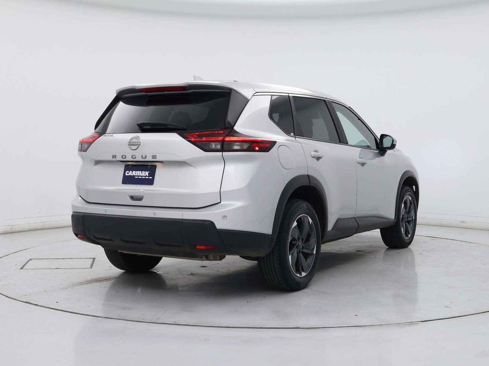 2025 Nissan Rogue SV - Photo 9