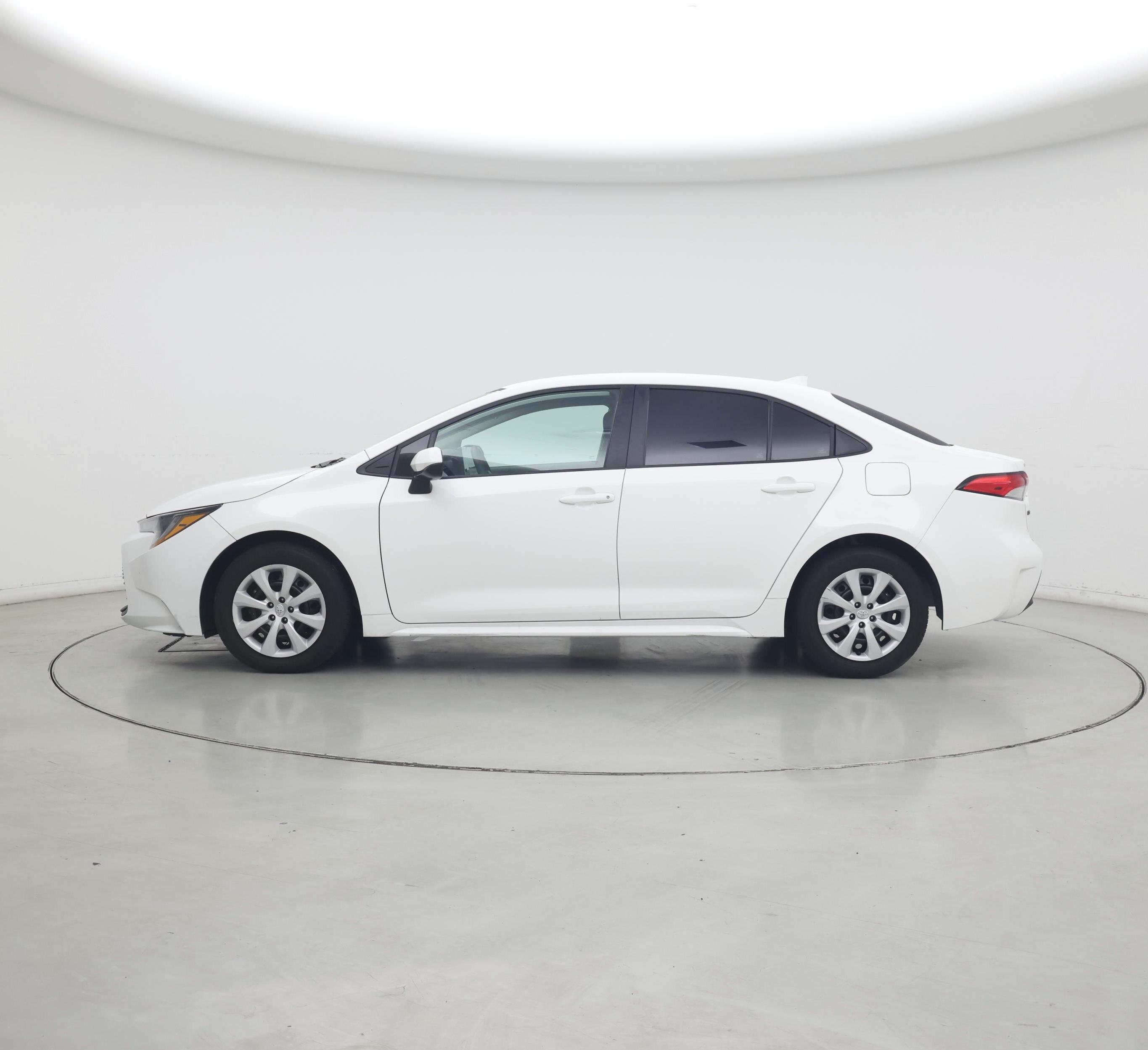 Thumbnail: 2024 Toyota Corolla - 3