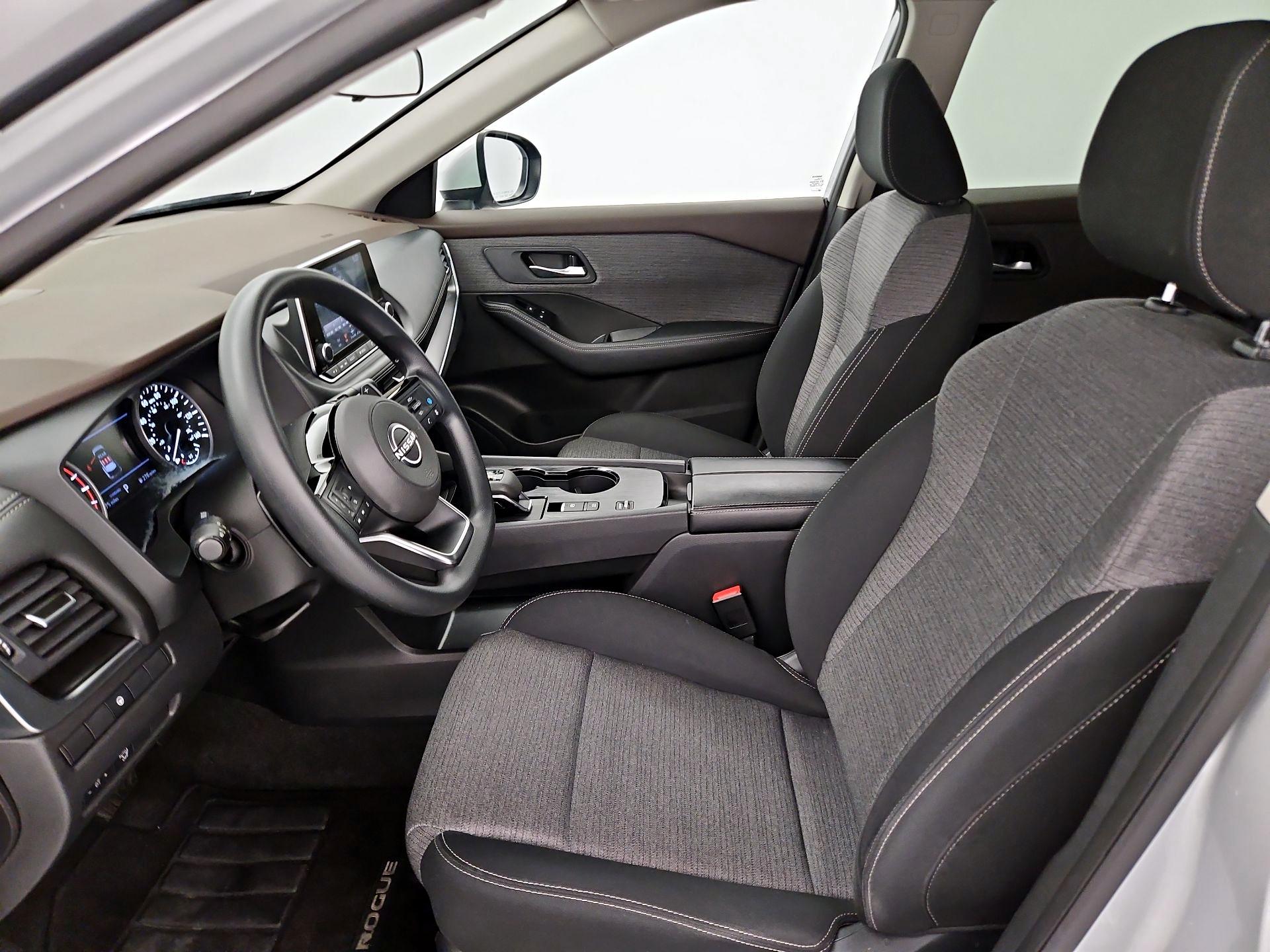 Thumbnail: 2023 Nissan Rogue - 11