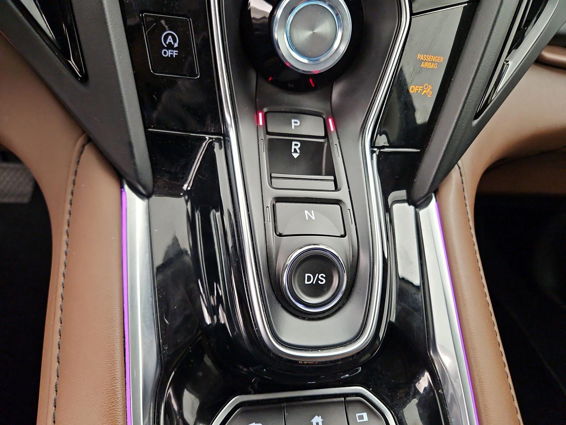 Thumbnail: 2025 Acura RDX - 15