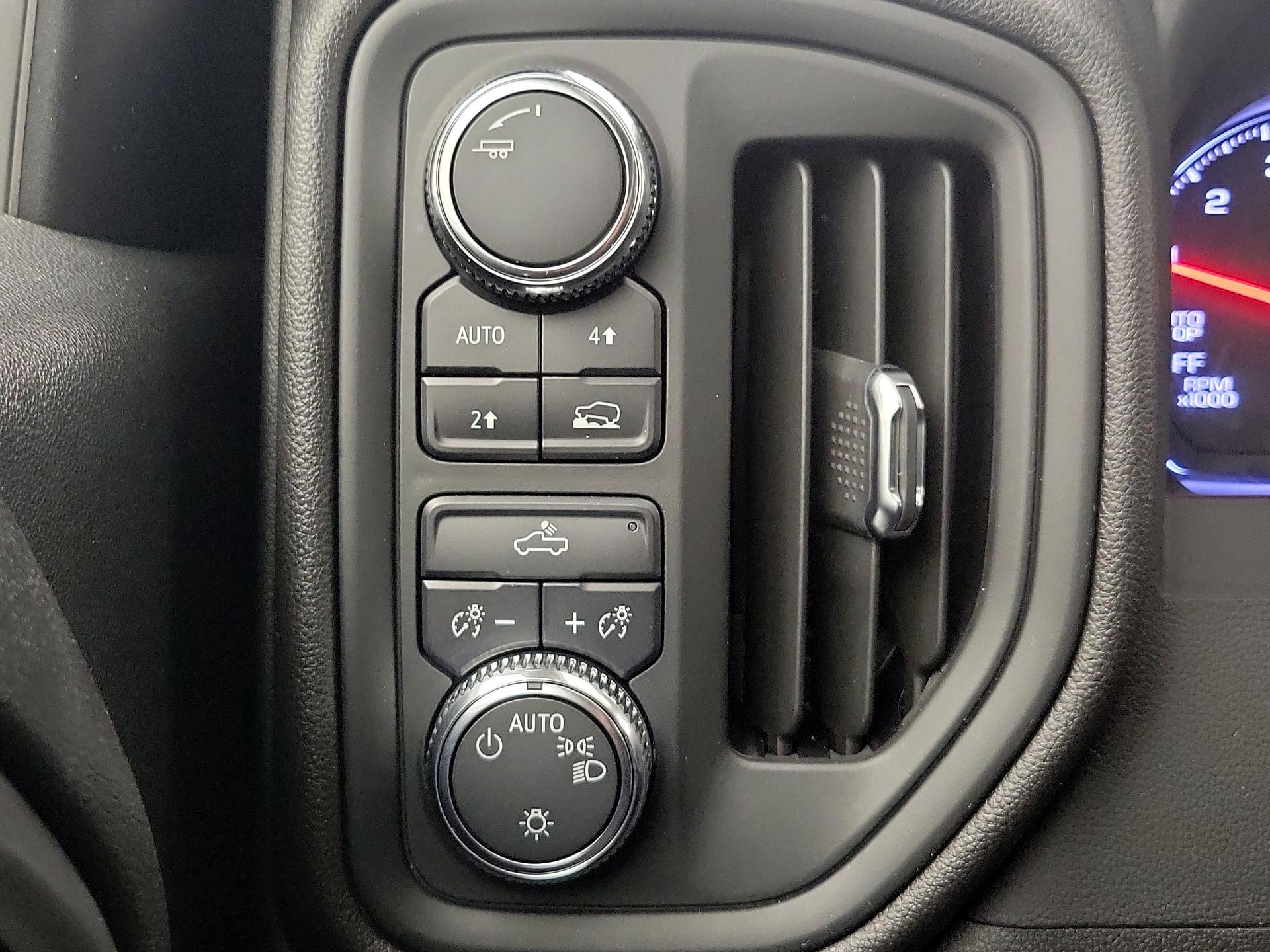 Thumbnail: 2024 GMC Sierra 1500 - 13
