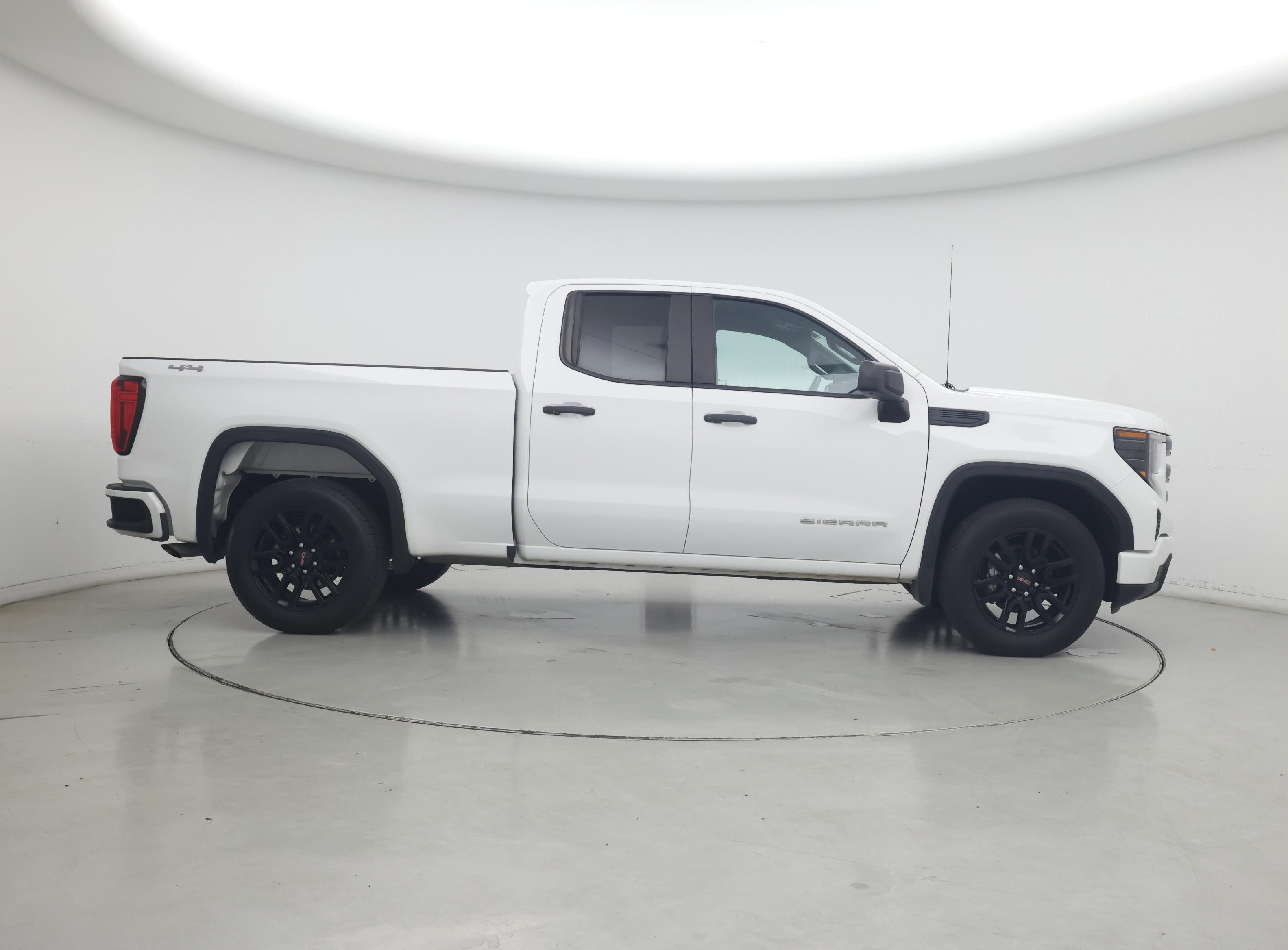Thumbnail: 2024 GMC Sierra 1500 - 7