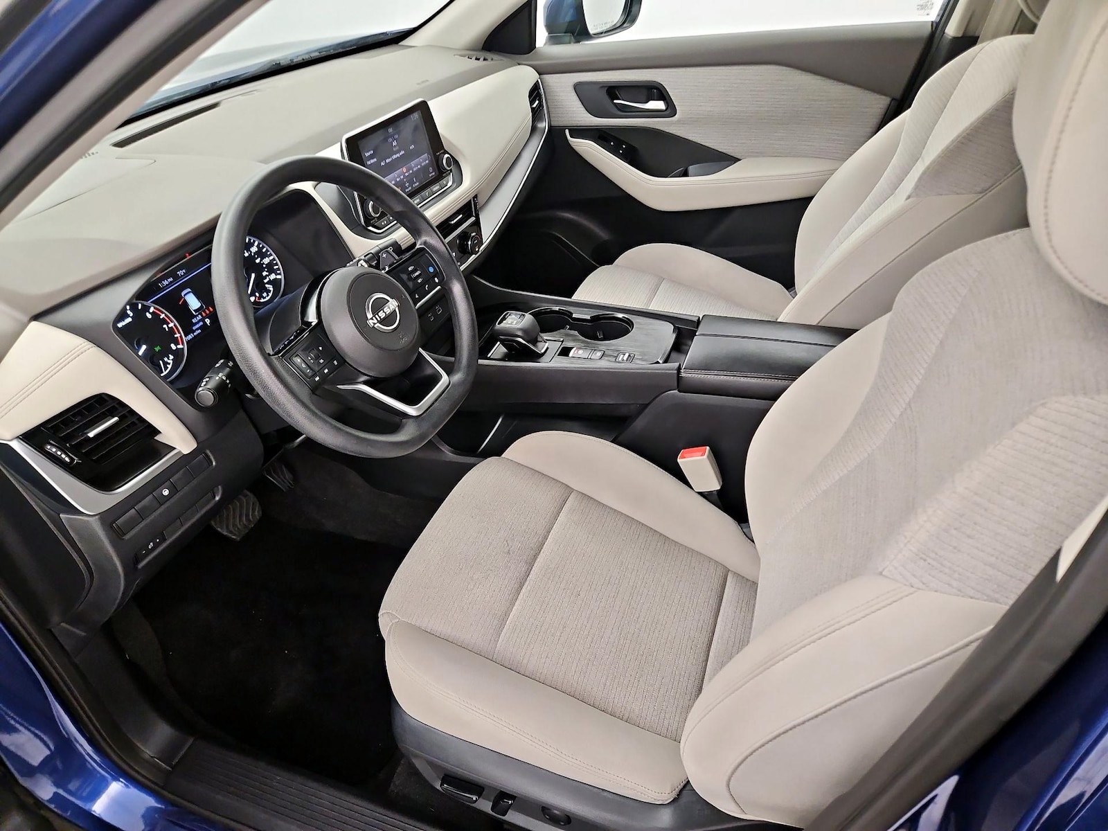 2022 Nissan Rogue SV - Photo 12