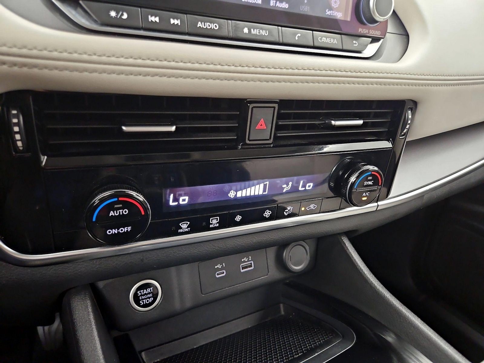 2022 Nissan Rogue SV - Photo 17