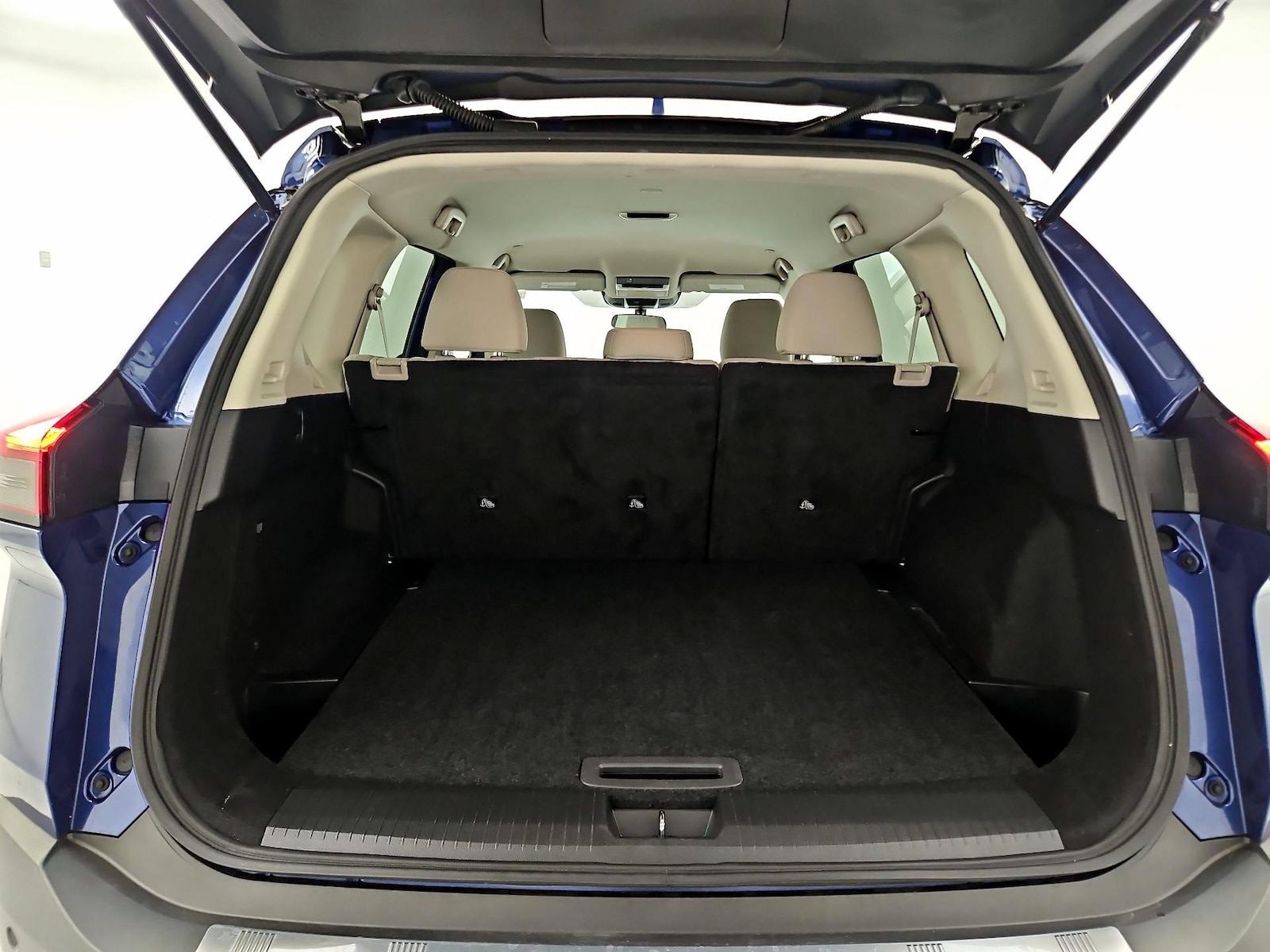 2022 Nissan Rogue SV - Photo 21