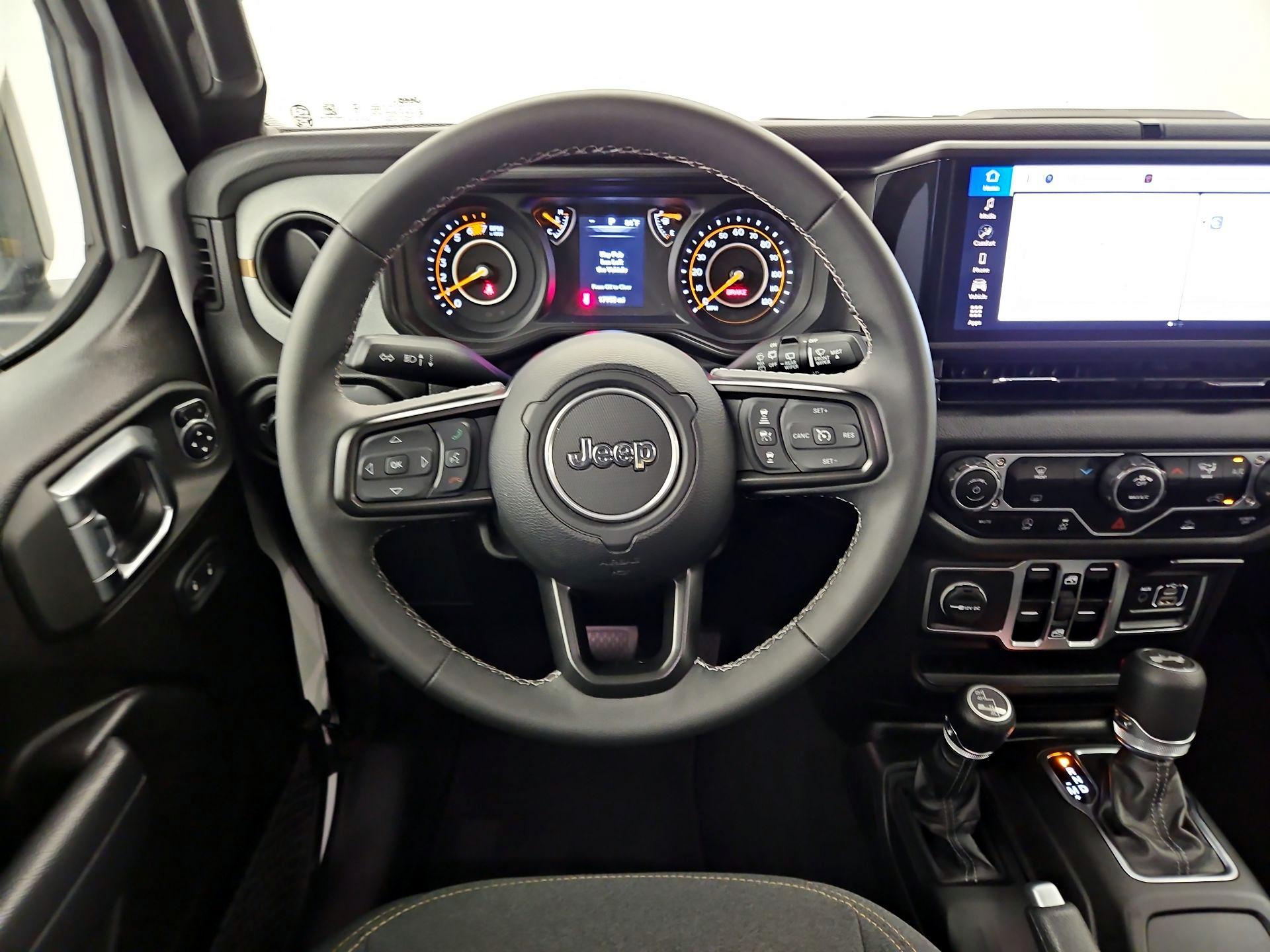Thumbnail: 2025 Jeep Wrangler - 10