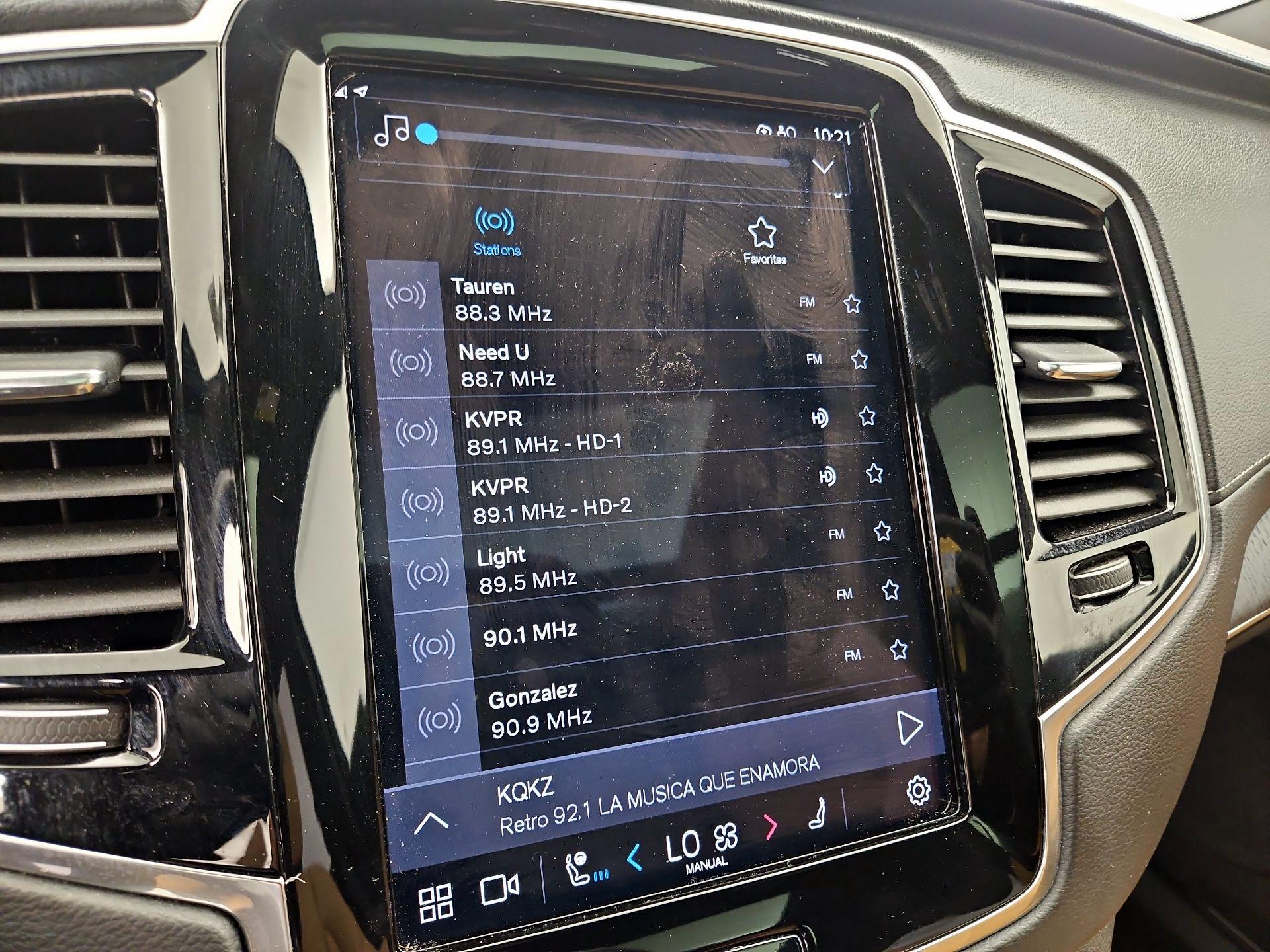 Thumbnail: 2023 Volvo XC90 - 16