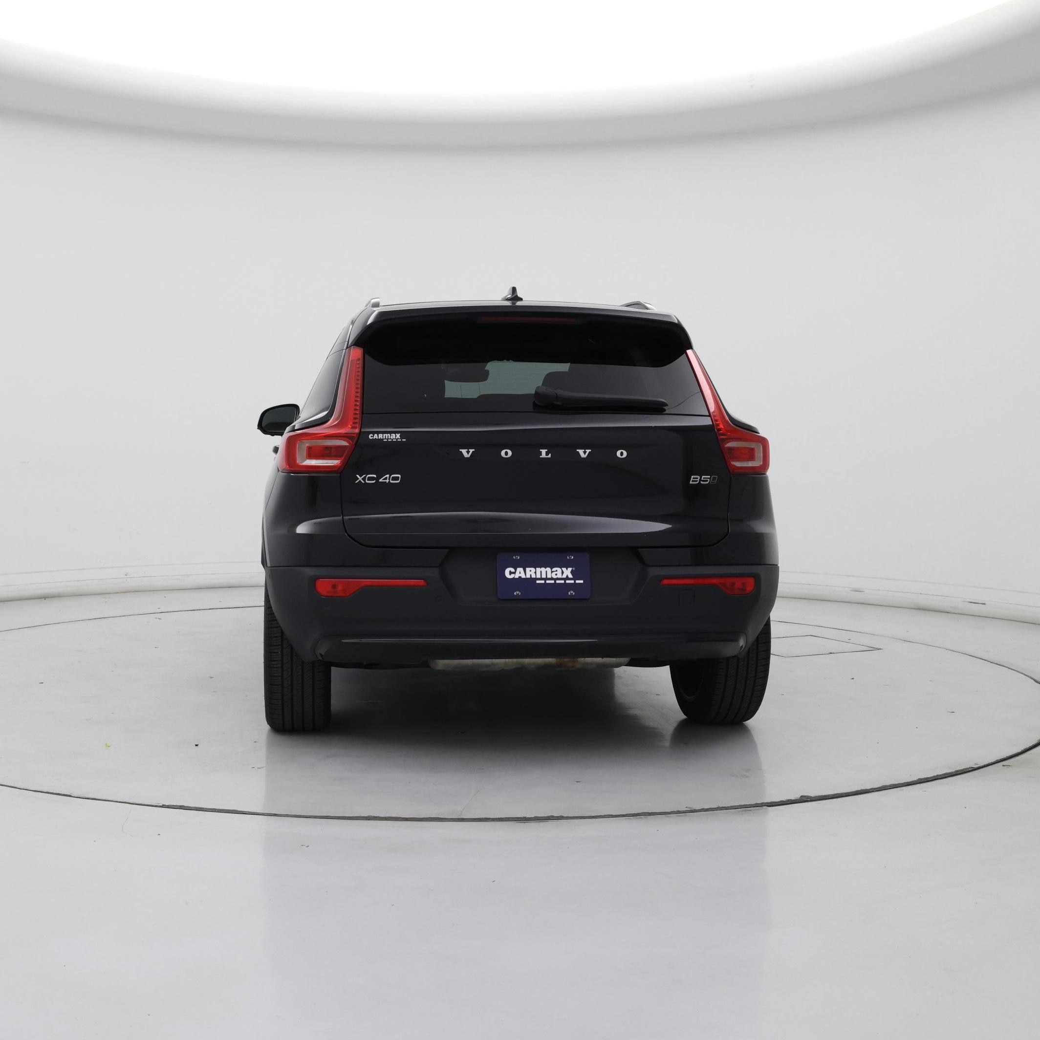 Thumbnail: 2025 Volvo XC40 - 6