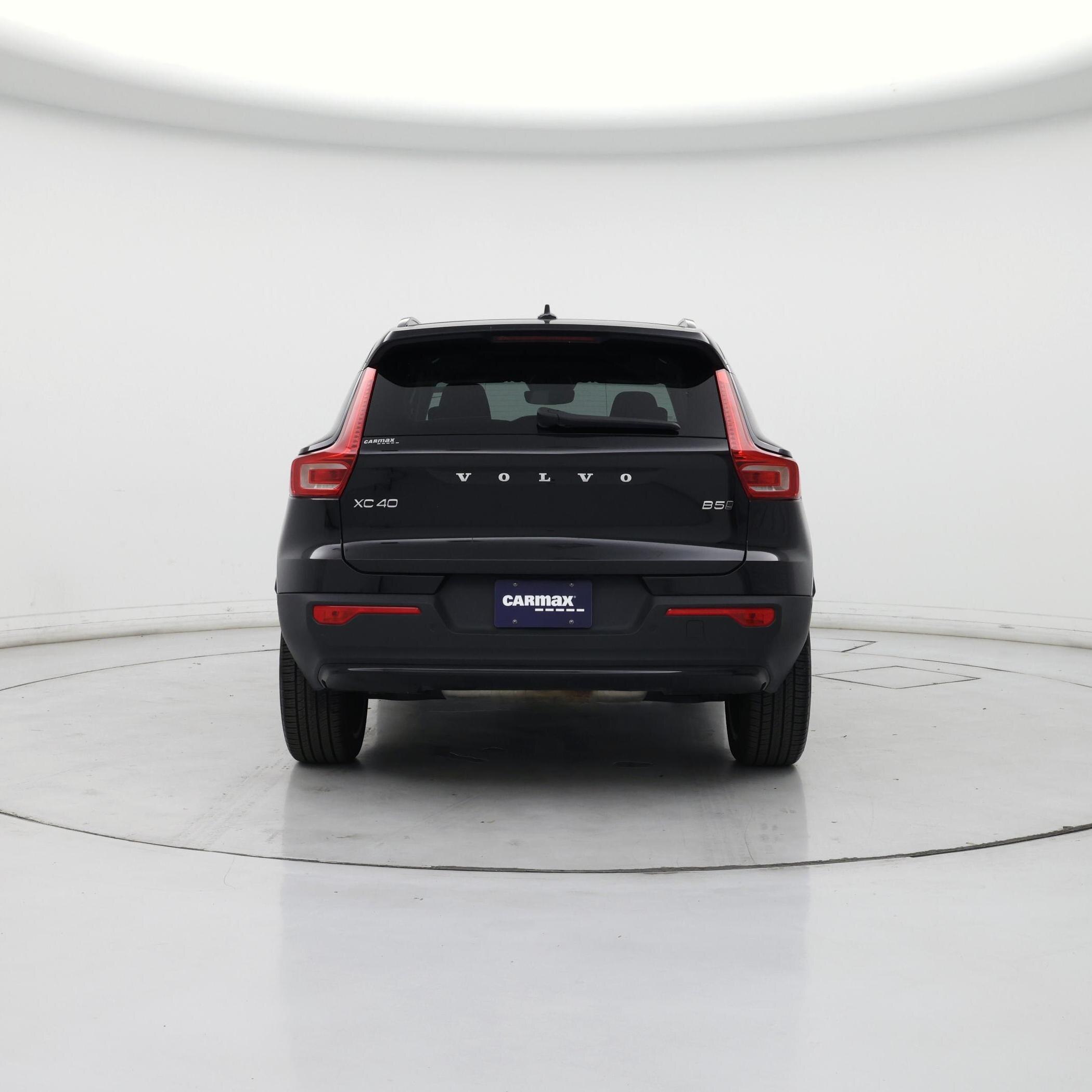 Thumbnail: 2025 Volvo XC40 - 6