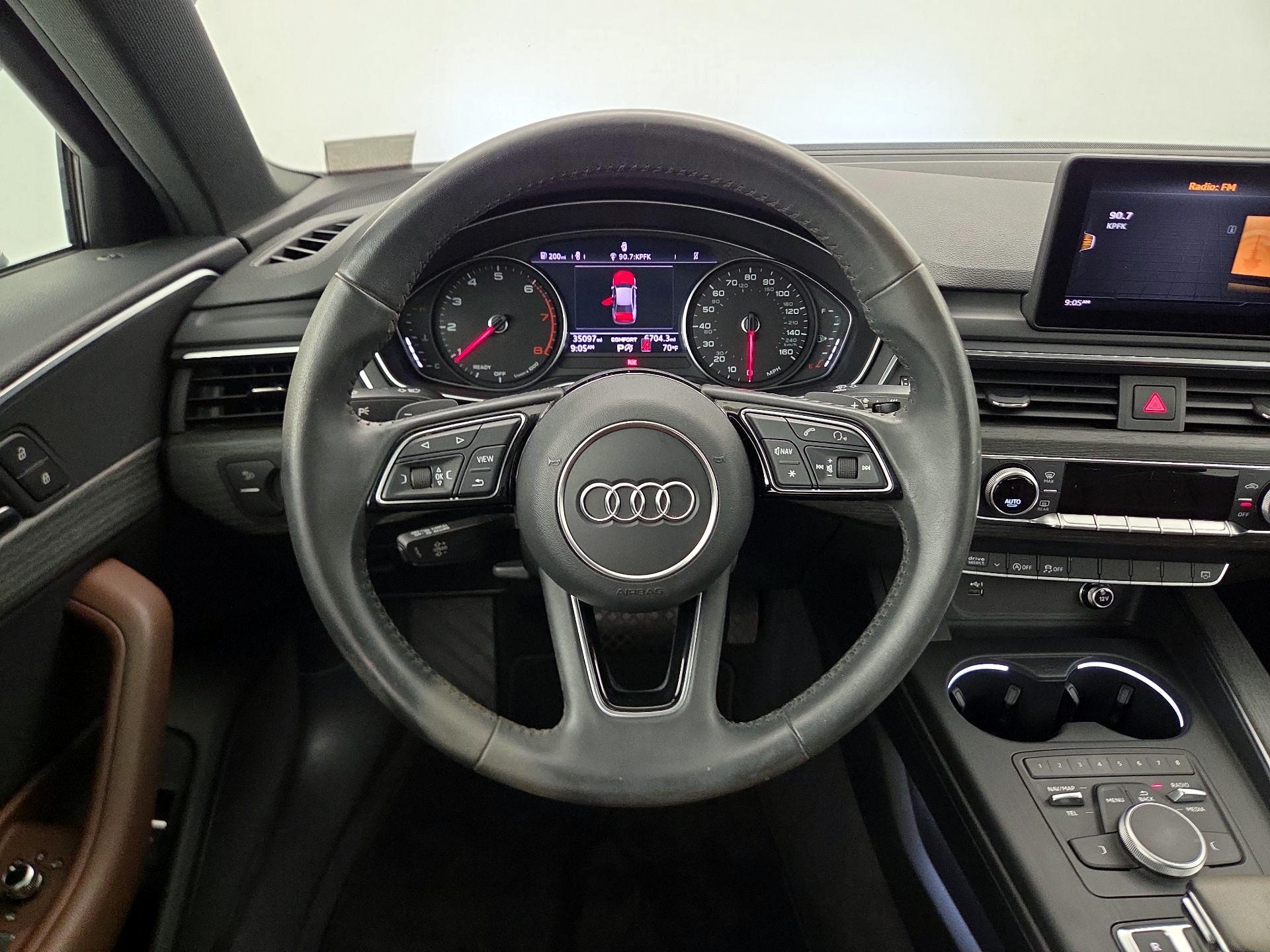 Thumbnail: 2019 Audi A4 - 10