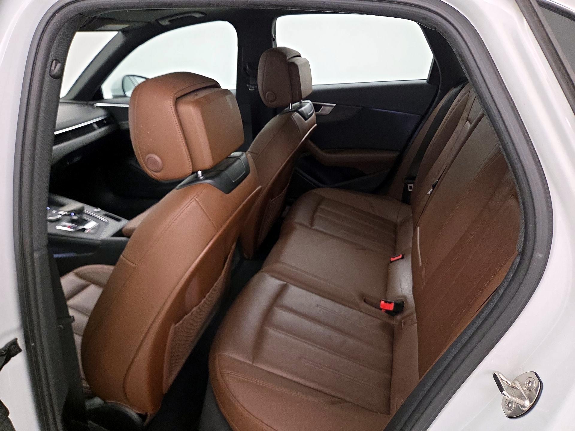 Thumbnail: 2019 Audi A4 - 20