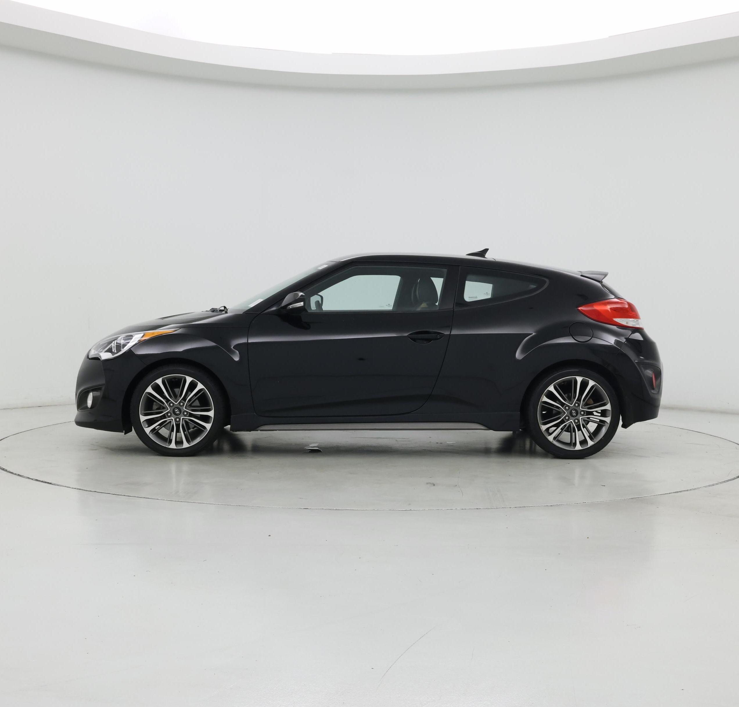 Thumbnail: 2016 Hyundai Veloster - 3