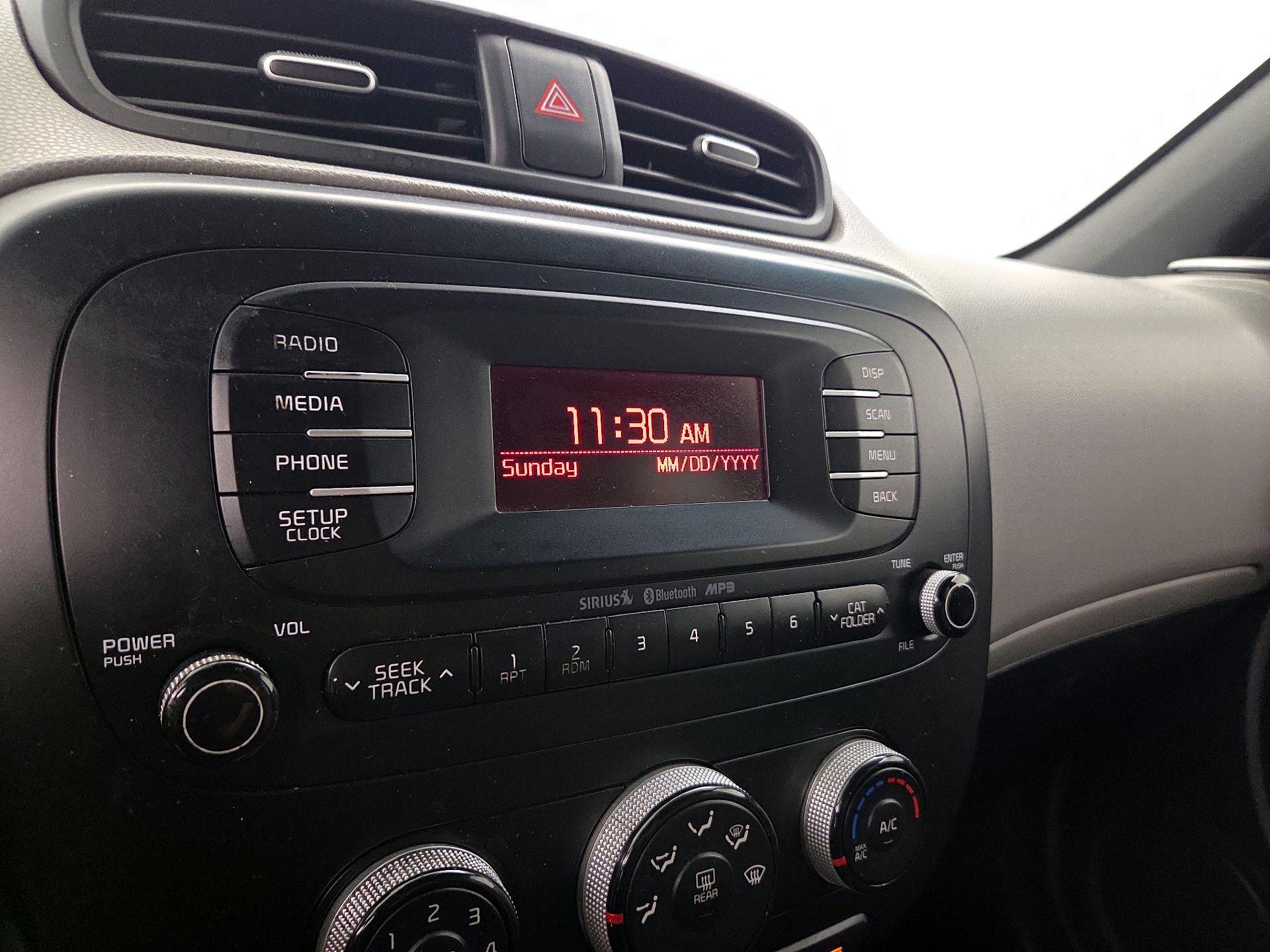 Thumbnail: 2015 Kia Soul - 14