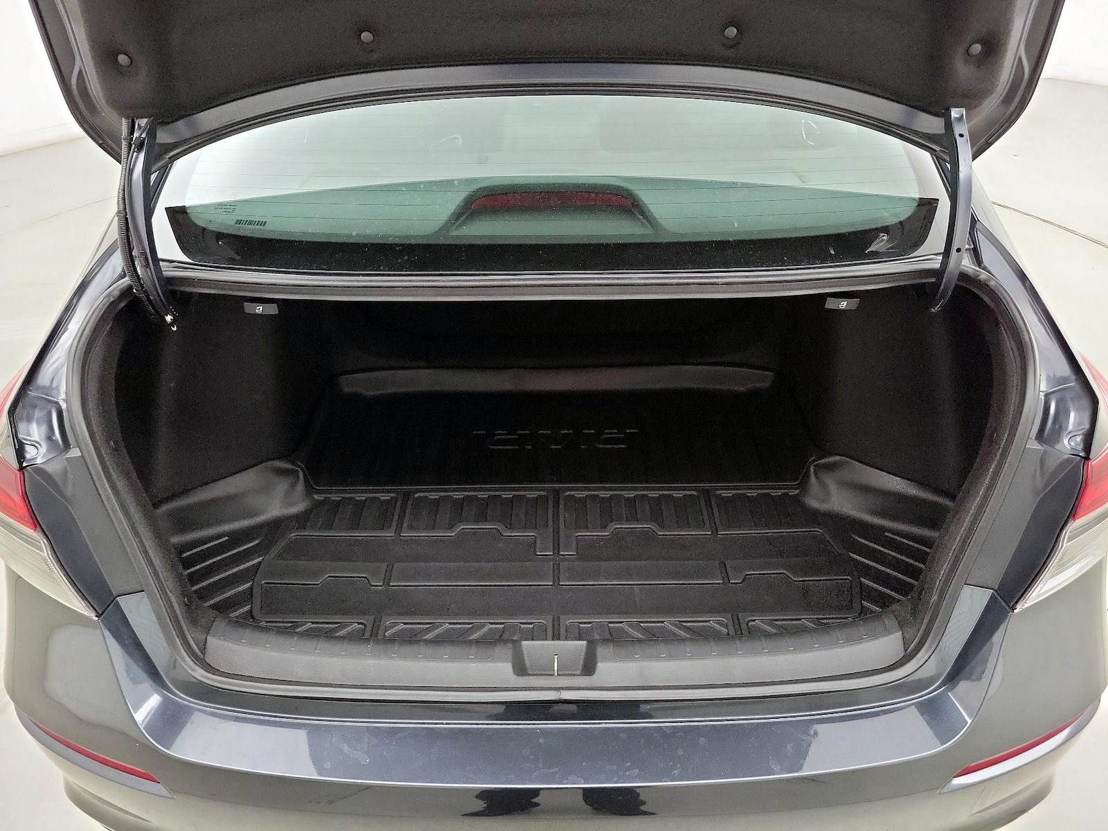 2025 Honda Civic Sport - Photo 21