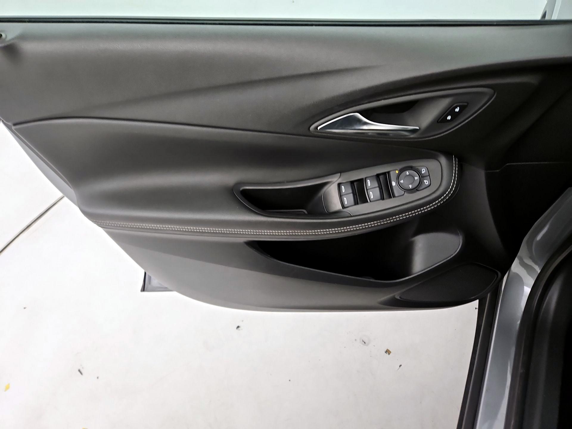 Thumbnail: 2025 Buick Encore GX - 12