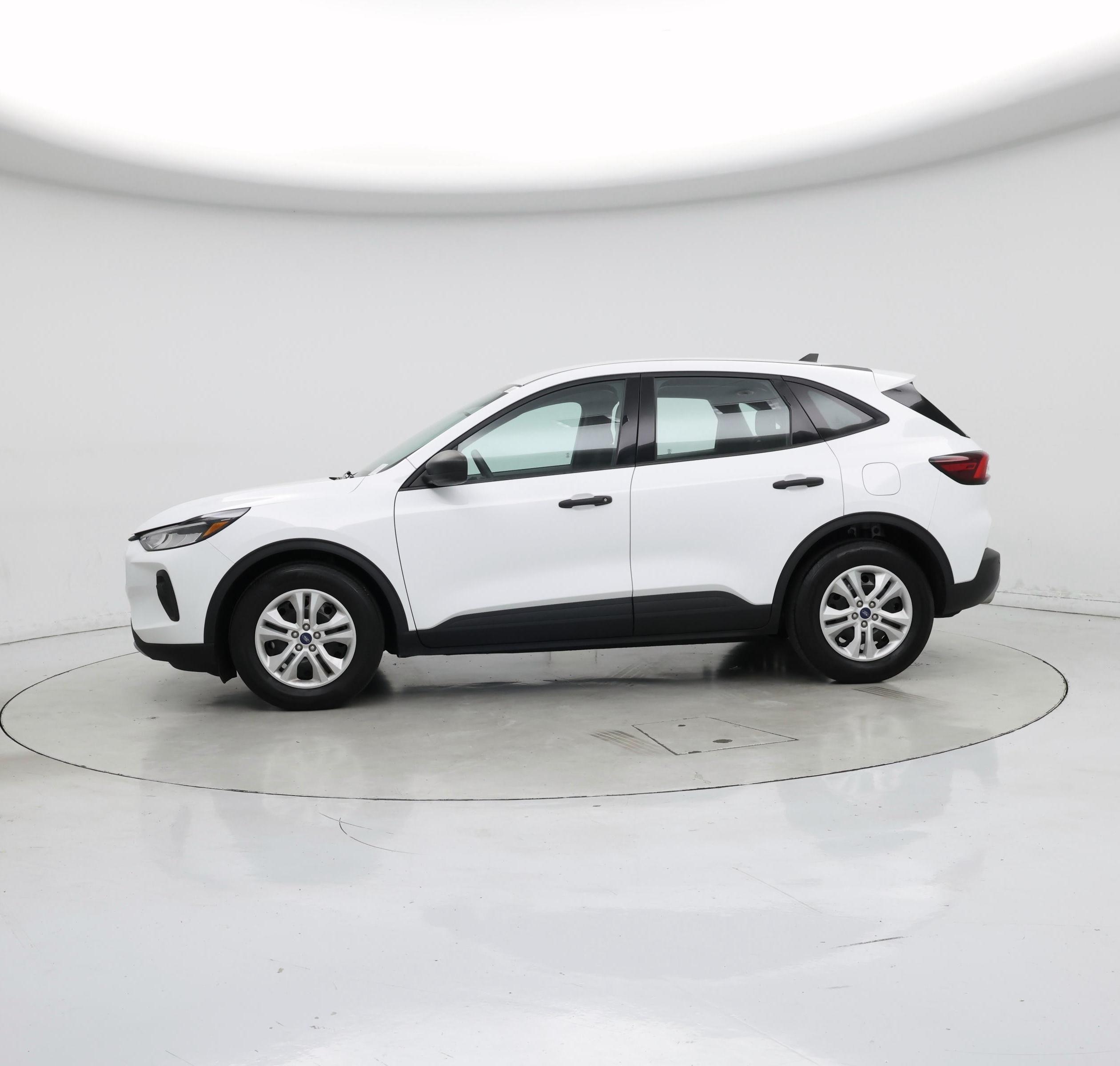 Thumbnail: 2023 Ford Escape - 3
