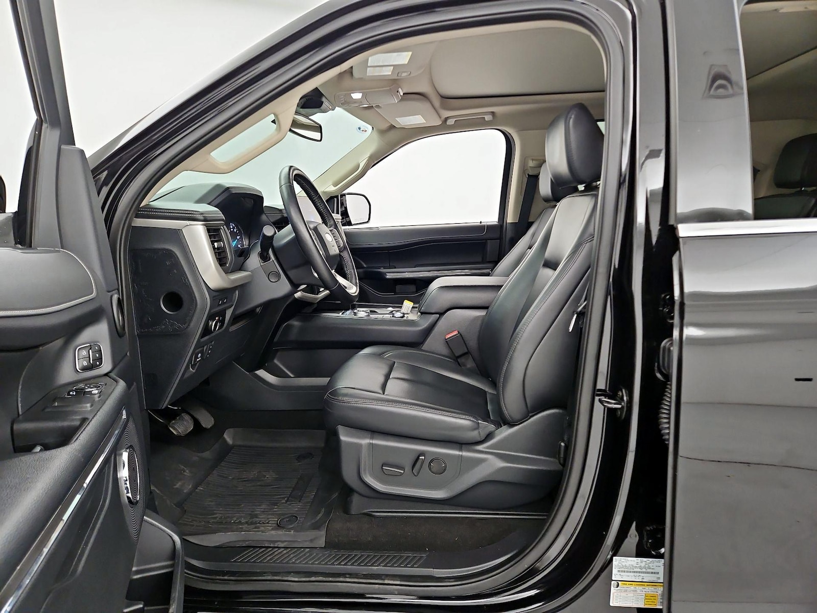 Power Seat(s) & Side Airbags