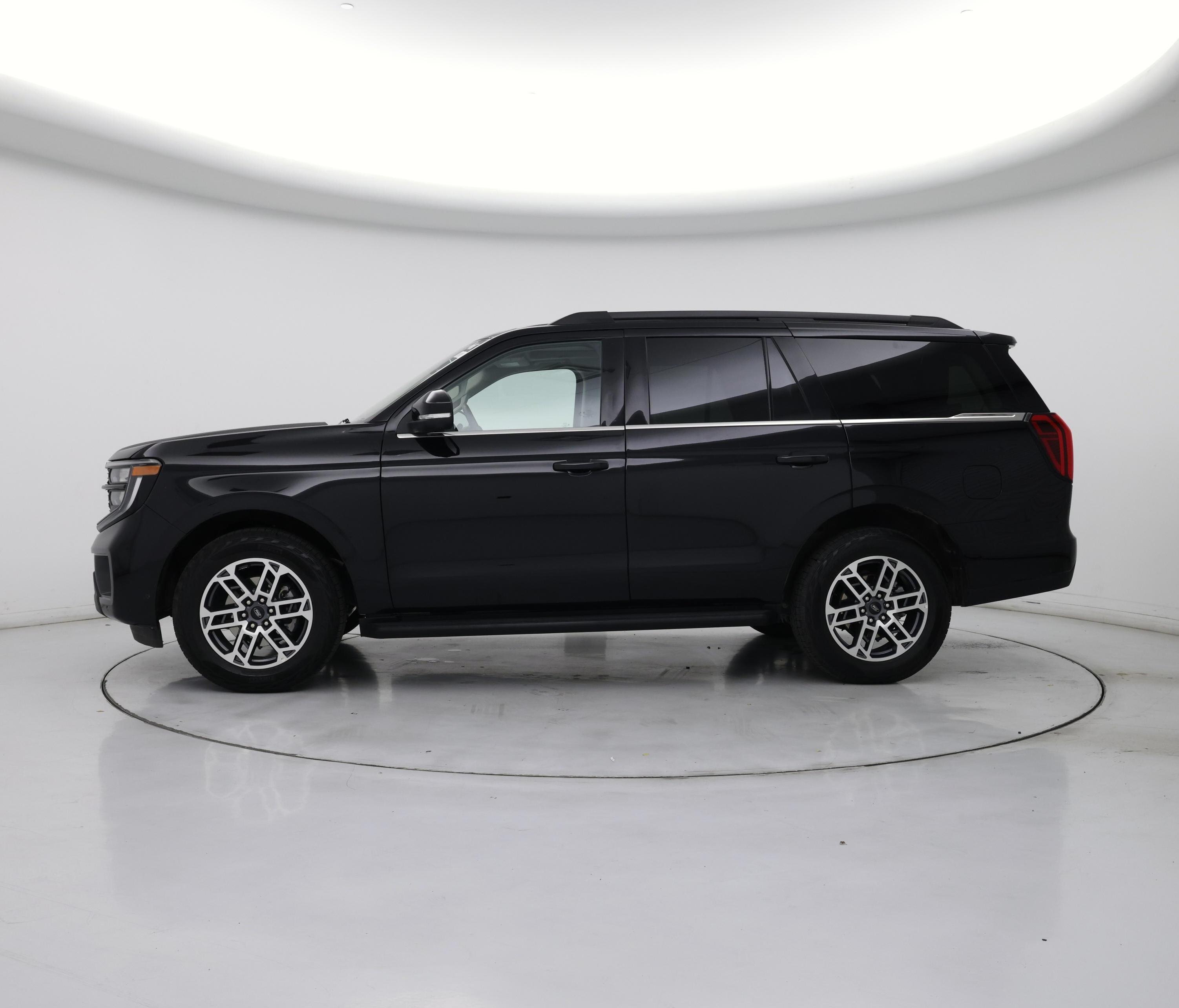 Thumbnail: 2025 Ford Expedition - 3