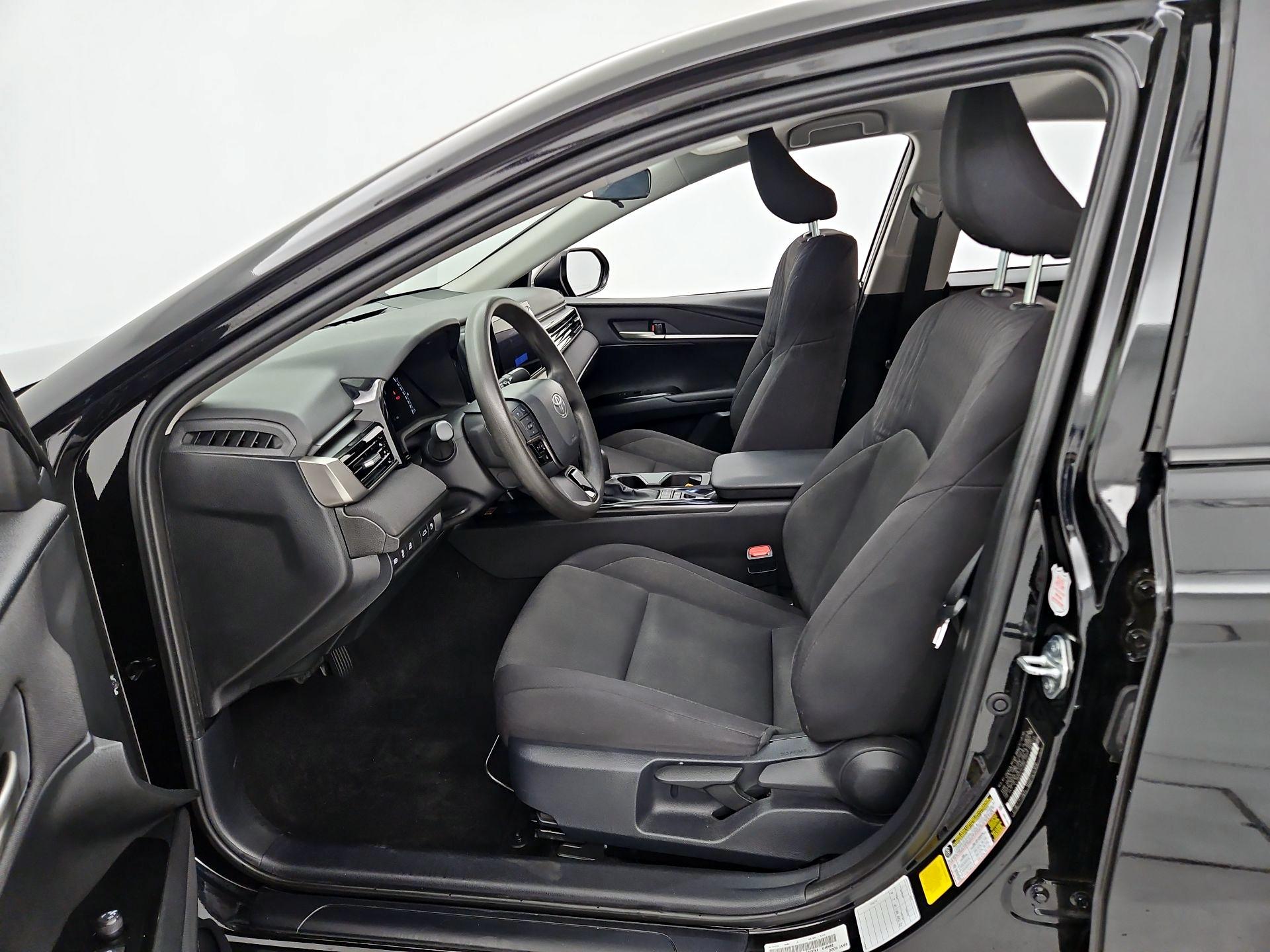 Thumbnail: 2025 Toyota Camry - 11