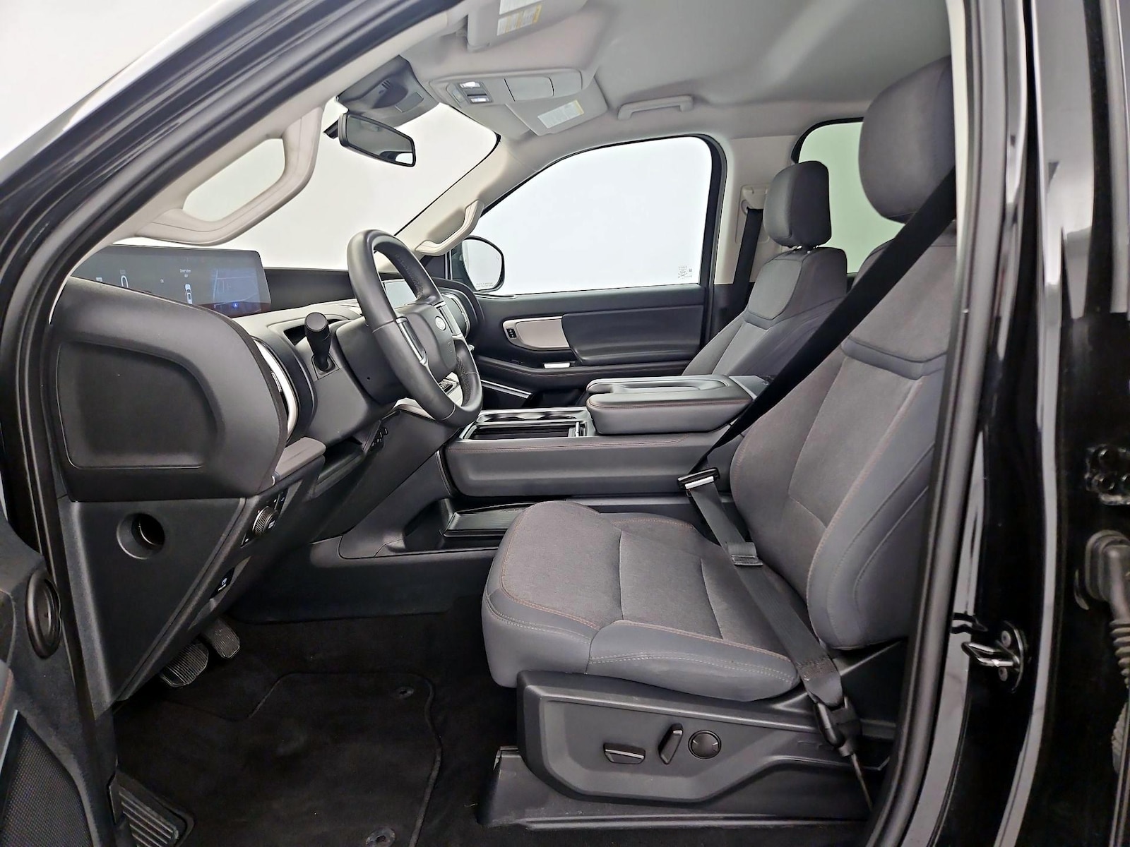 2025 Ford Expedition Active - Photo 12