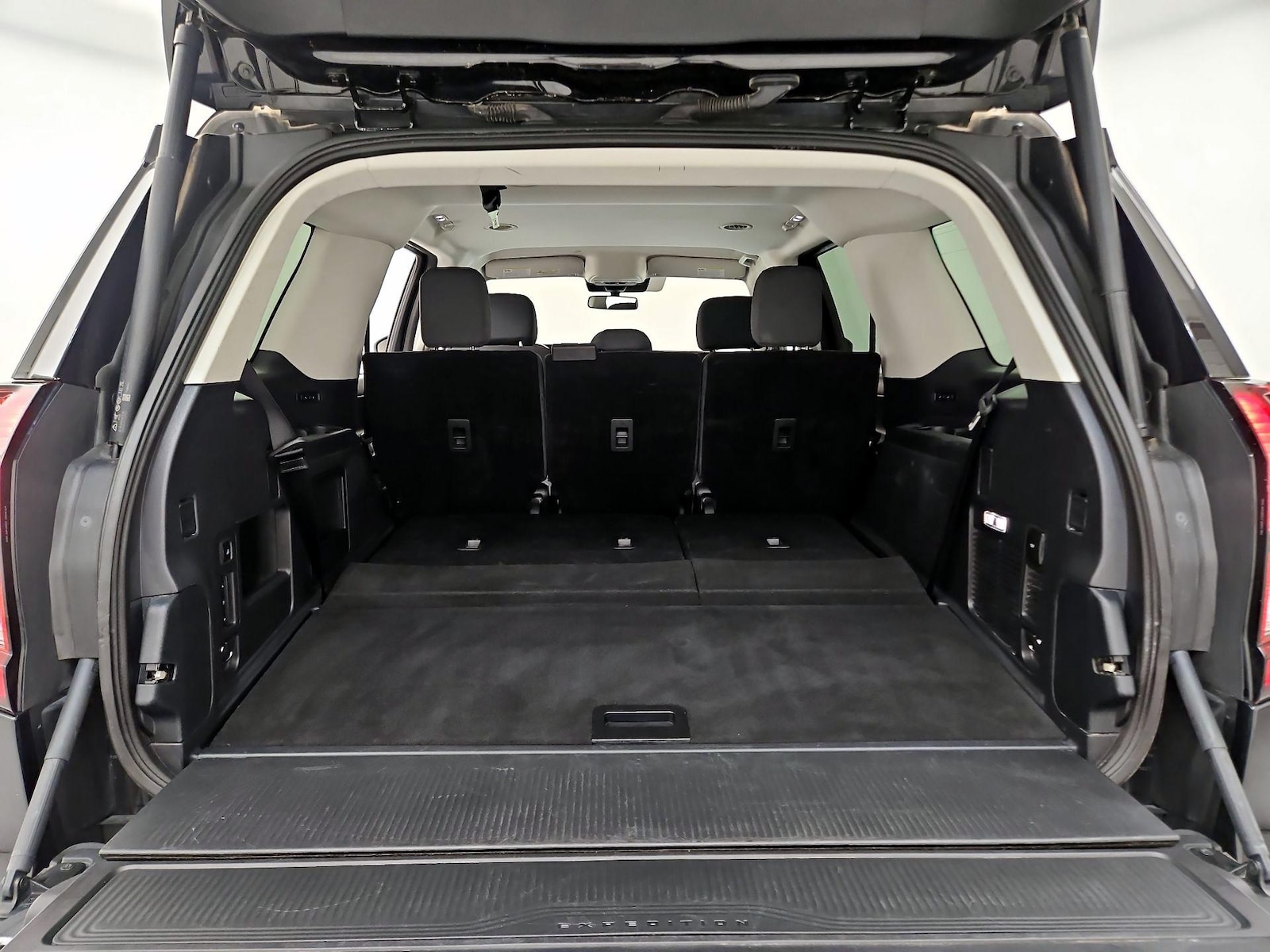 2025 Ford Expedition Active - Photo 24