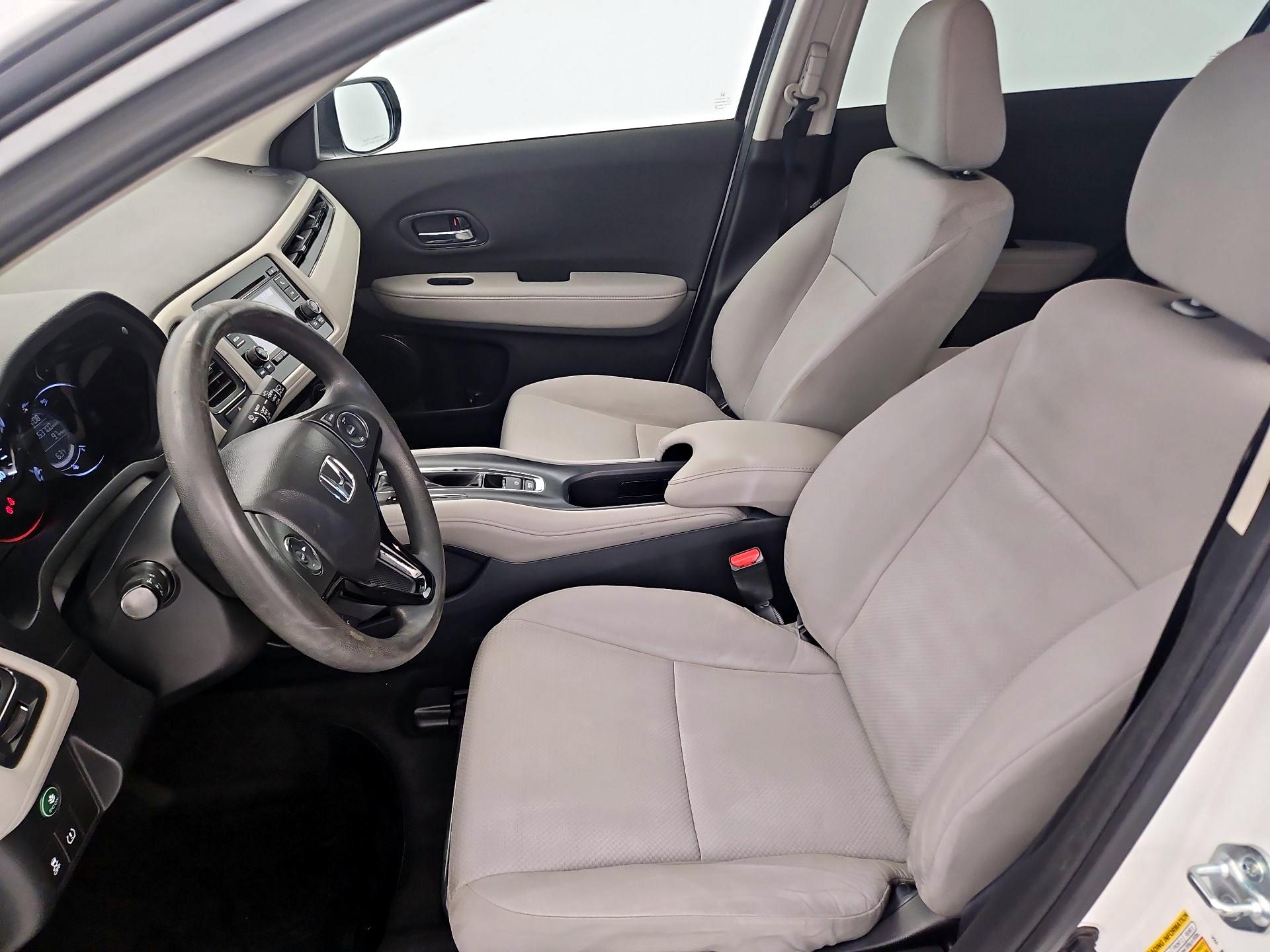 Thumbnail: 2022 Honda HR-V - 11