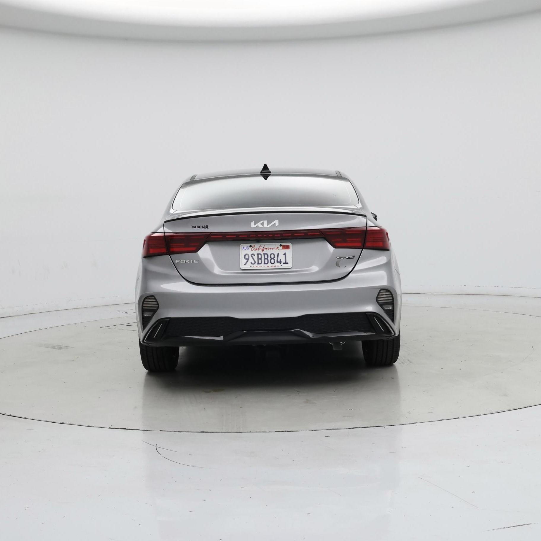 Thumbnail: 2023 Kia Forte - 6