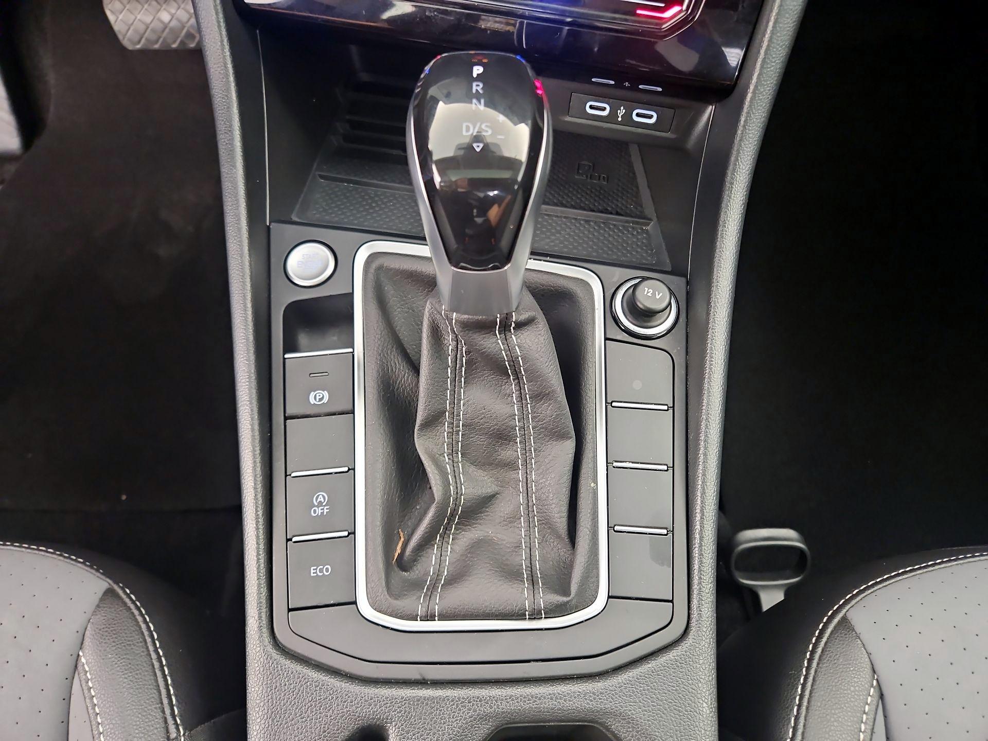 Thumbnail: 2025 Volkswagen Jetta - 17