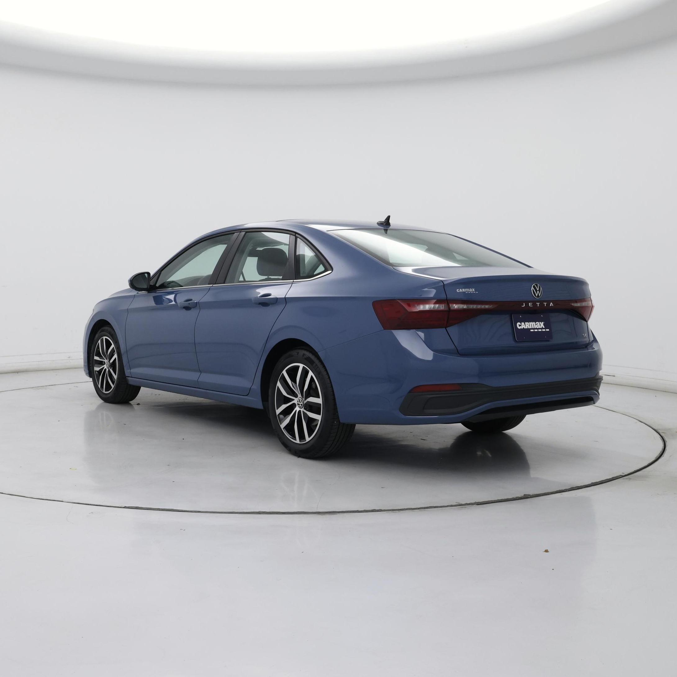 Thumbnail: 2025 Volkswagen Jetta - 2