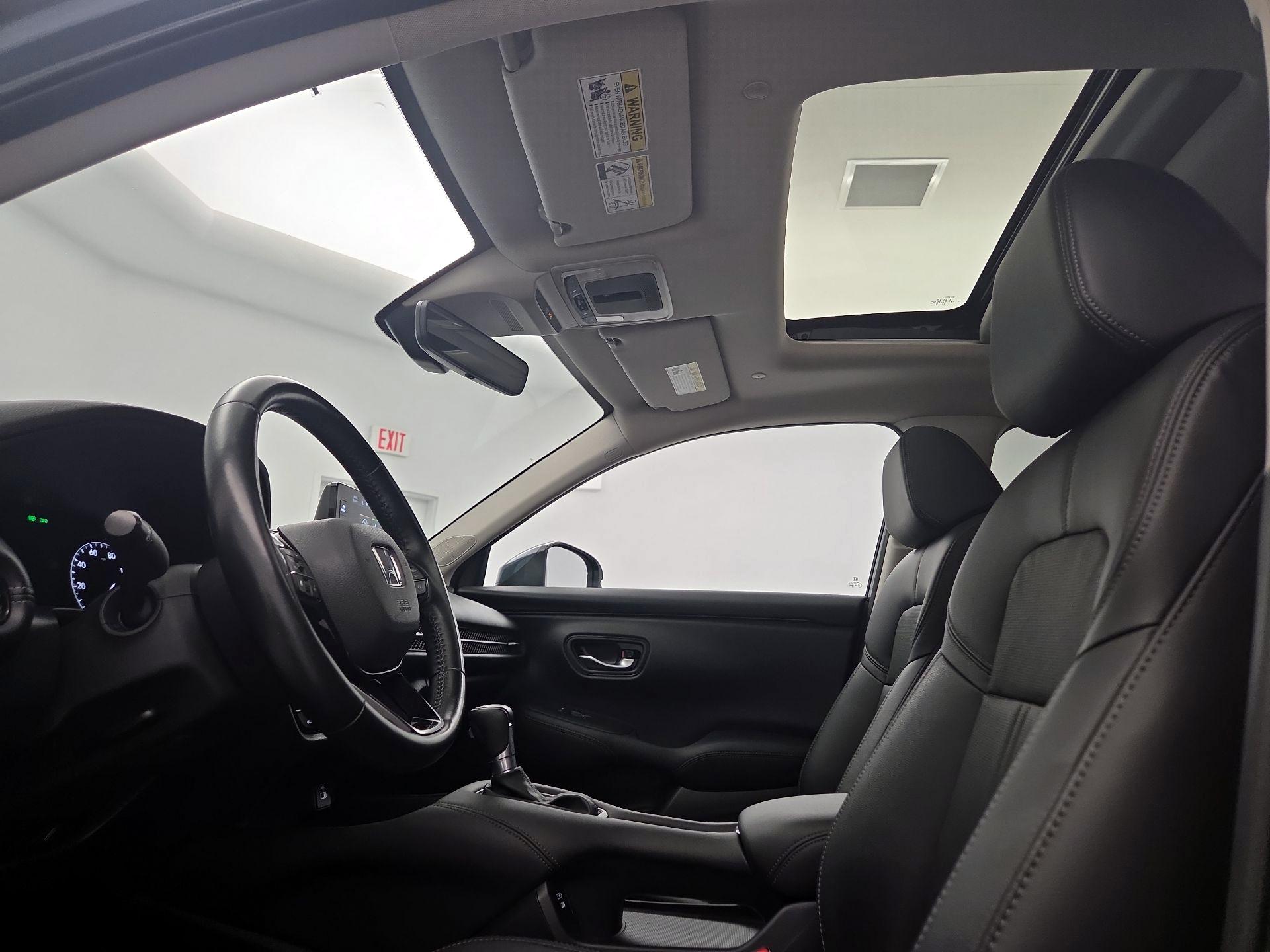 Thumbnail: 2025 Honda HR-V - 19