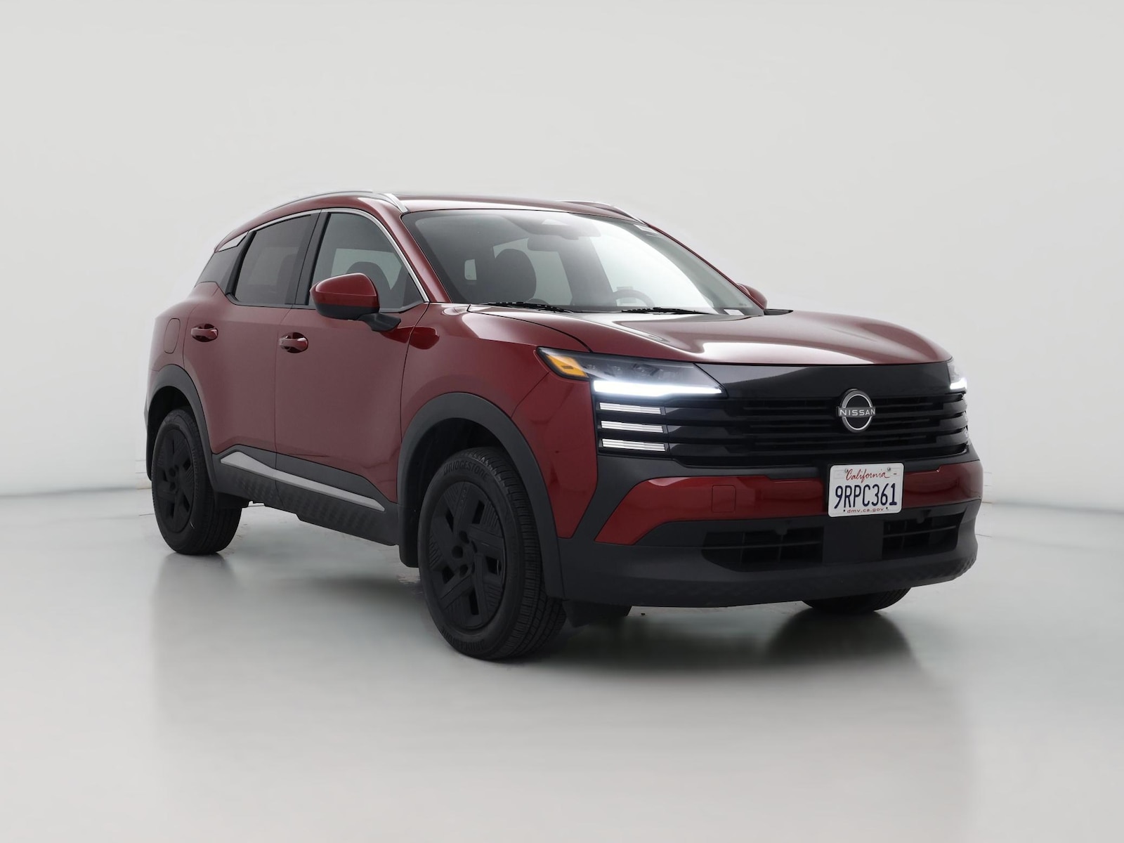 2025 Nissan Kicks