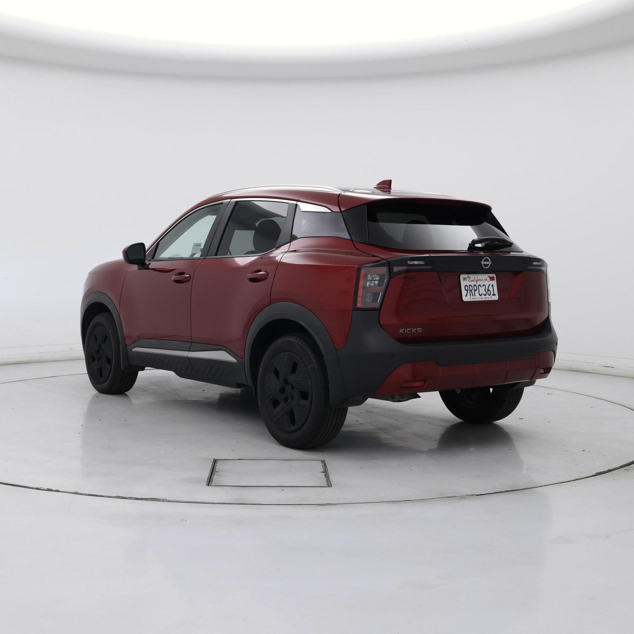 Thumbnail: 2025 Nissan Kicks - 2