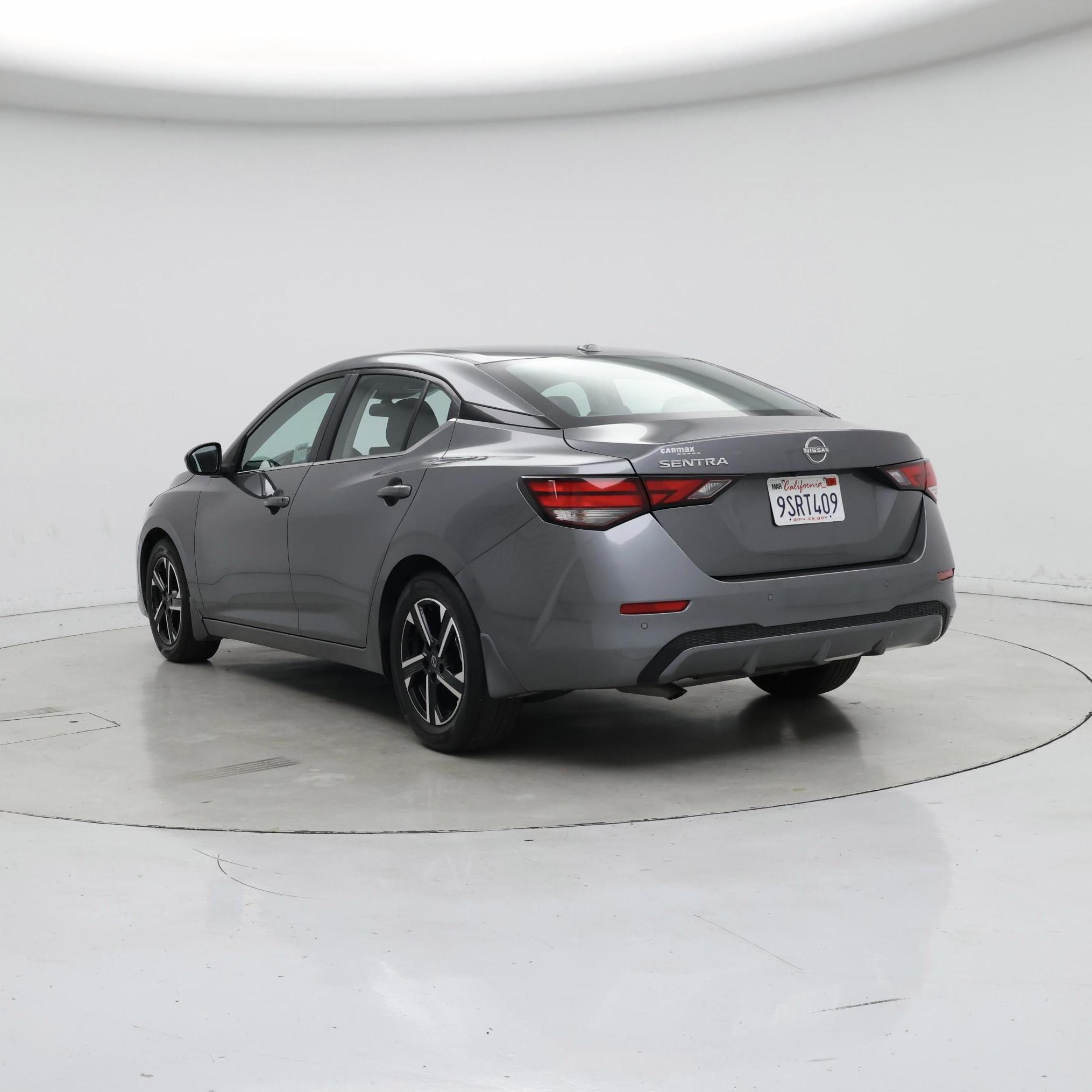 Thumbnail: 2025 Nissan Sentra - 2