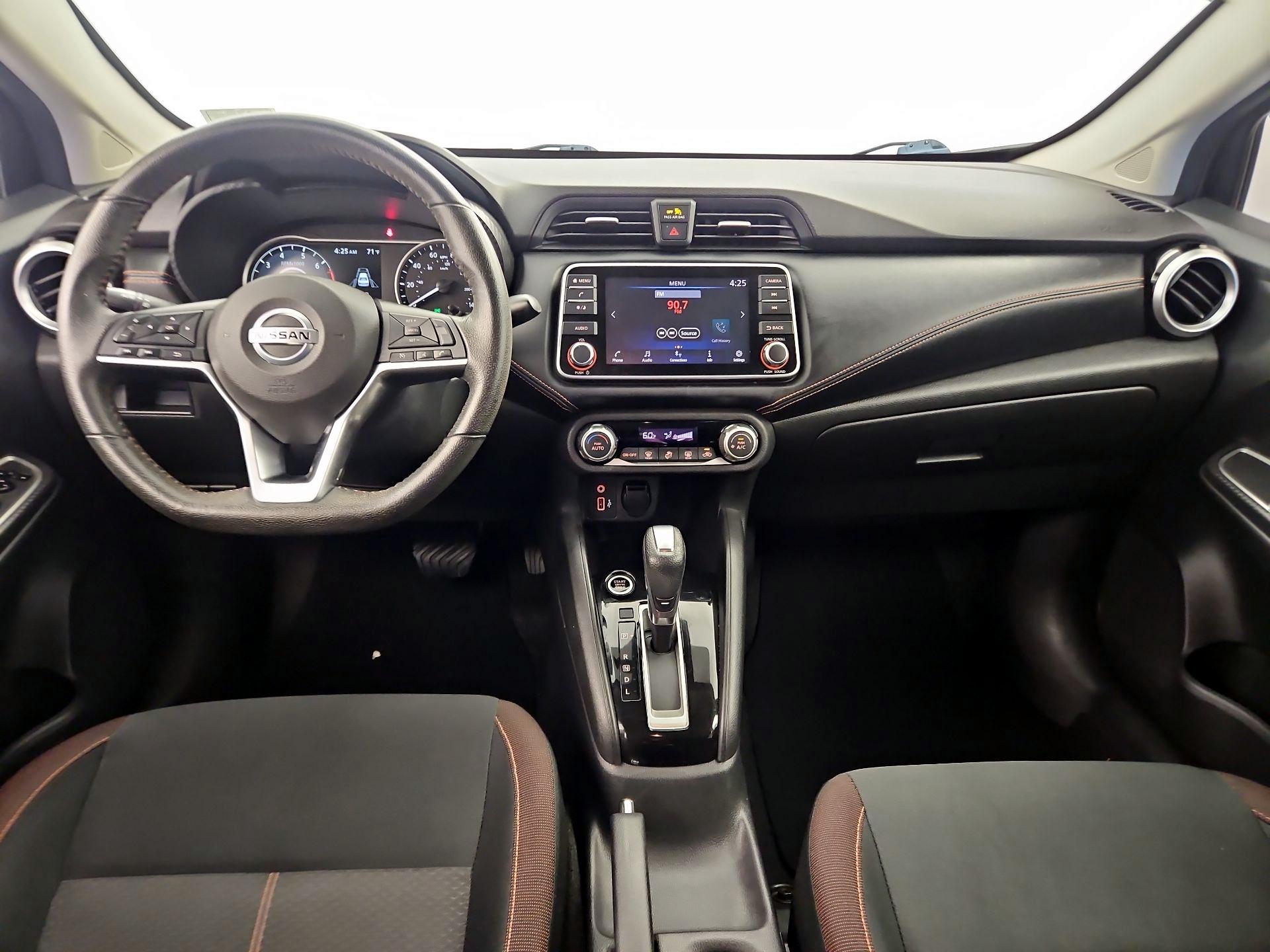 Thumbnail: 2020 Nissan Versa - 9
