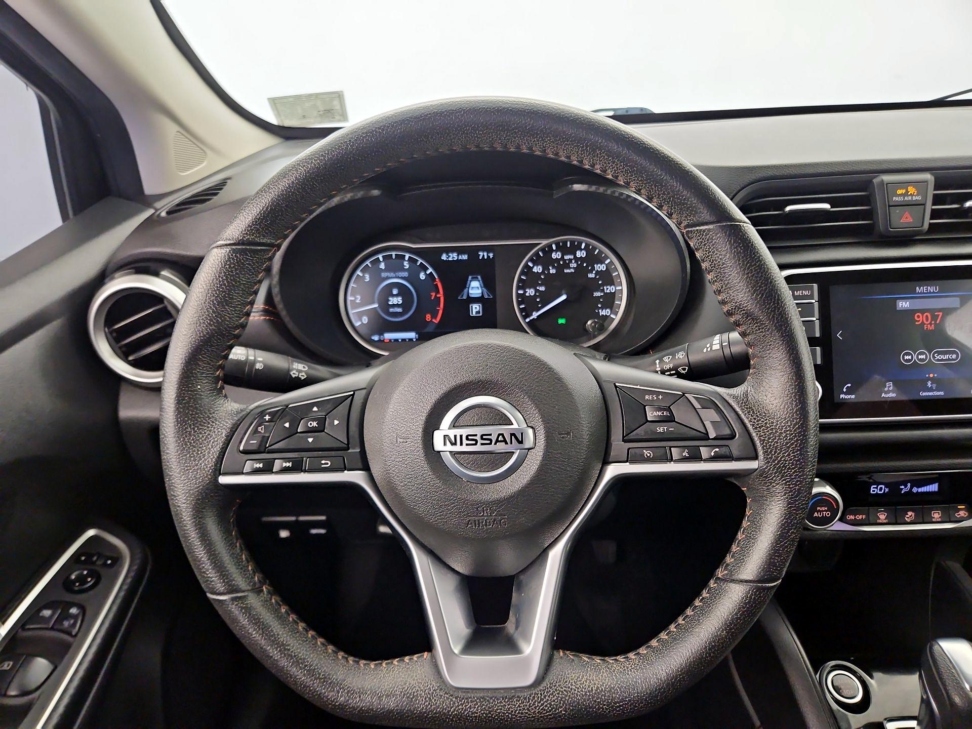 Thumbnail: 2020 Nissan Versa - 10