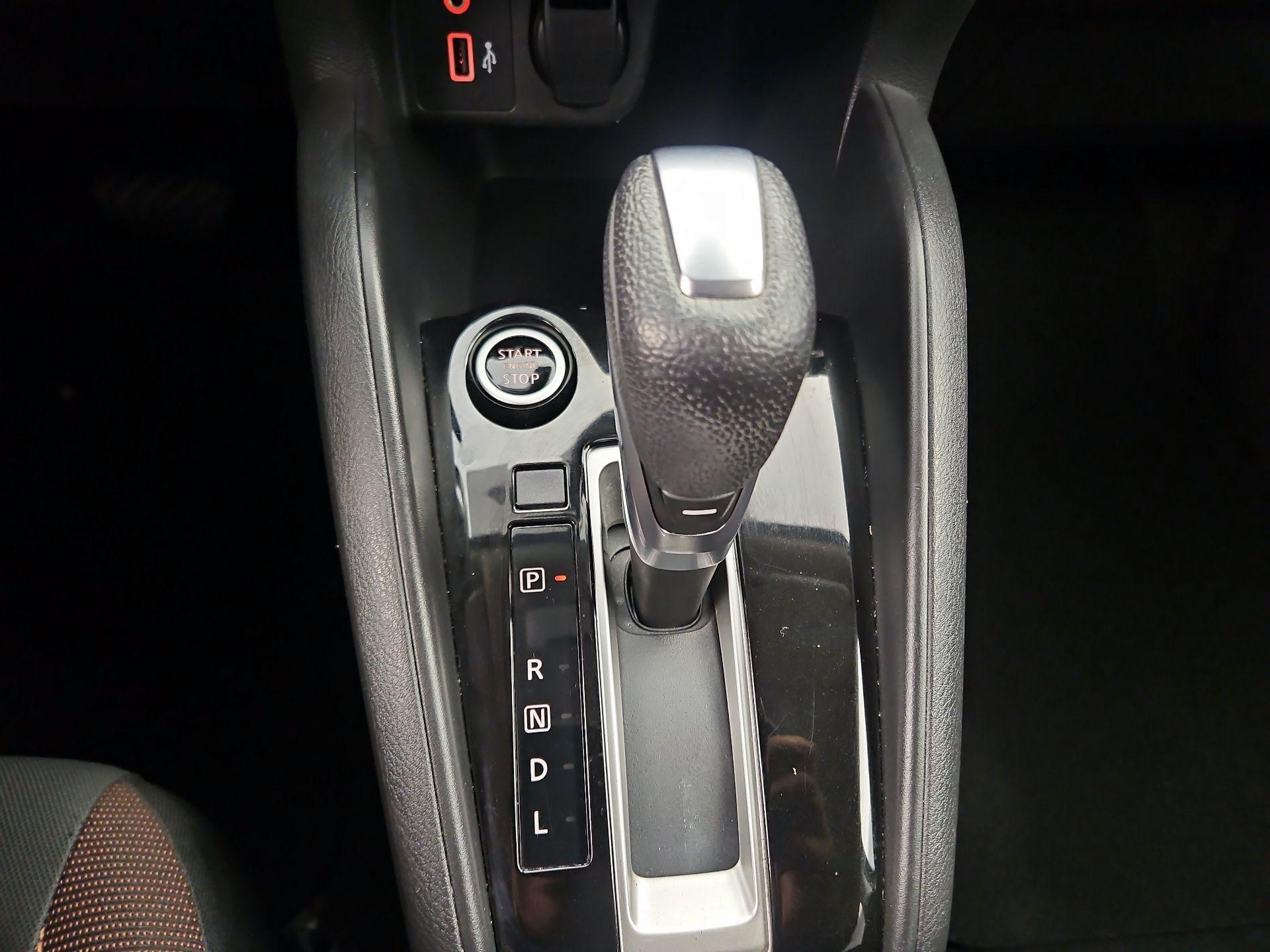 Thumbnail: 2020 Nissan Versa - 16