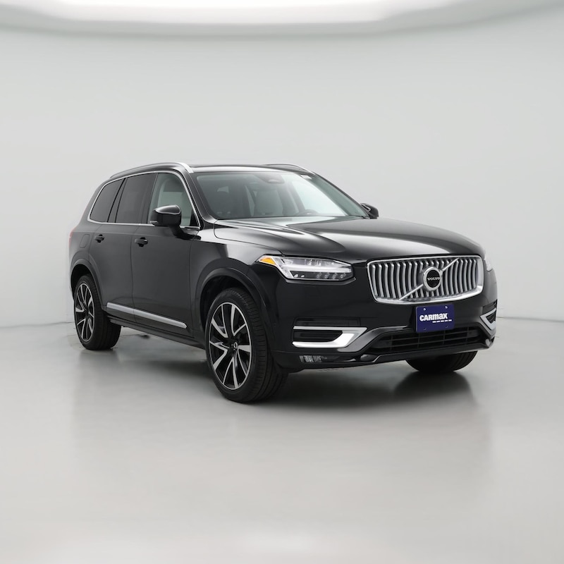 2023 Volvo XC90 B5 Plus