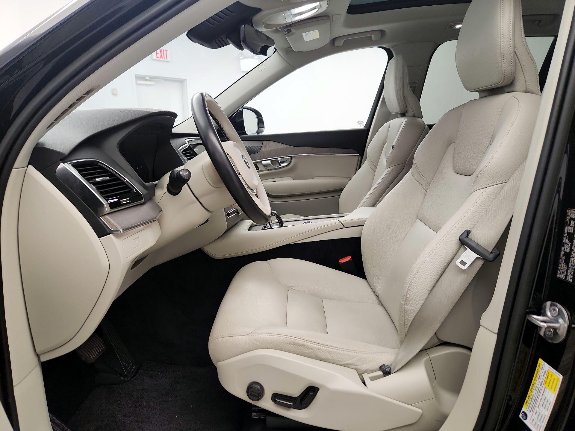 Thumbnail: 2023 Volvo XC90 - 11