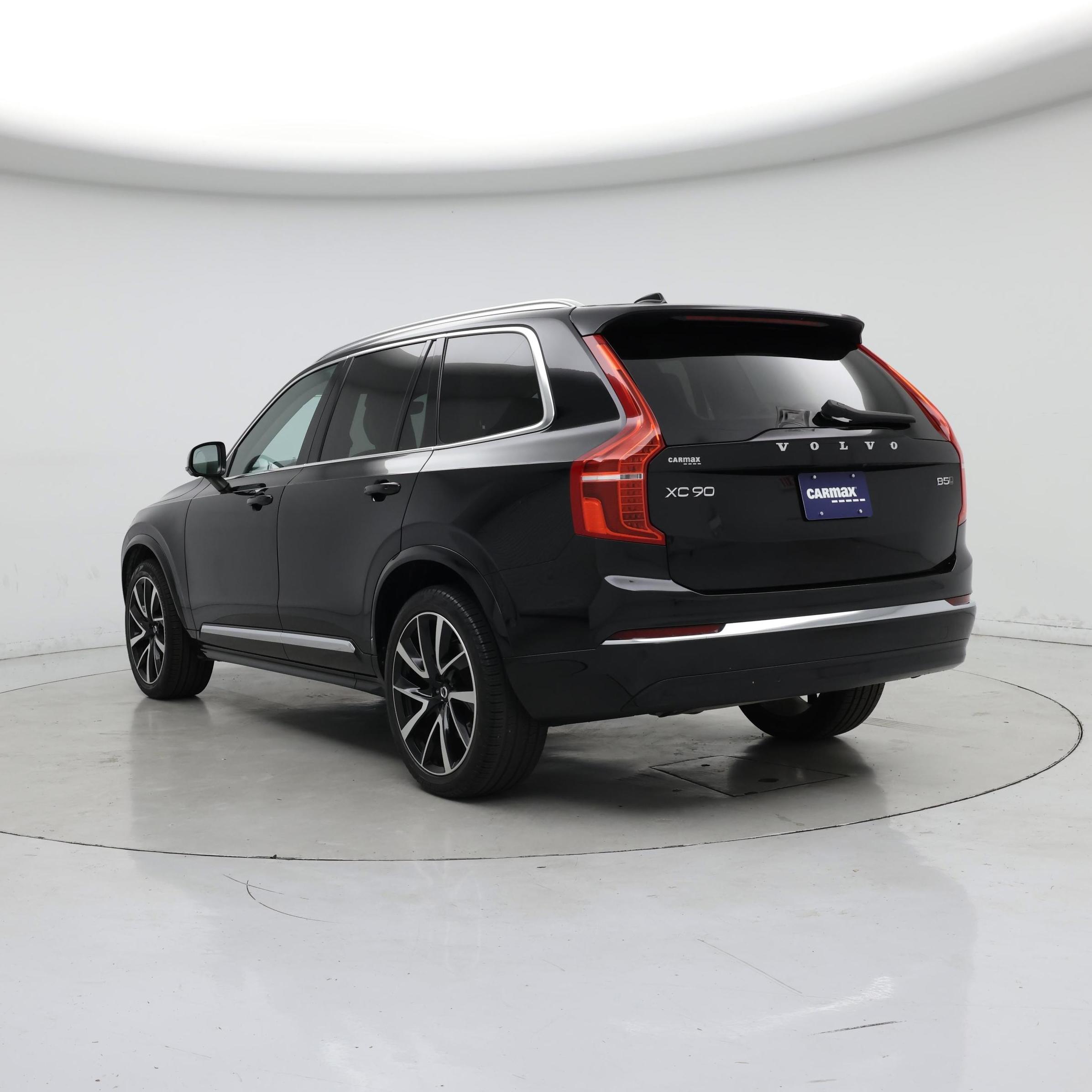 Thumbnail: 2023 Volvo XC90 - 2