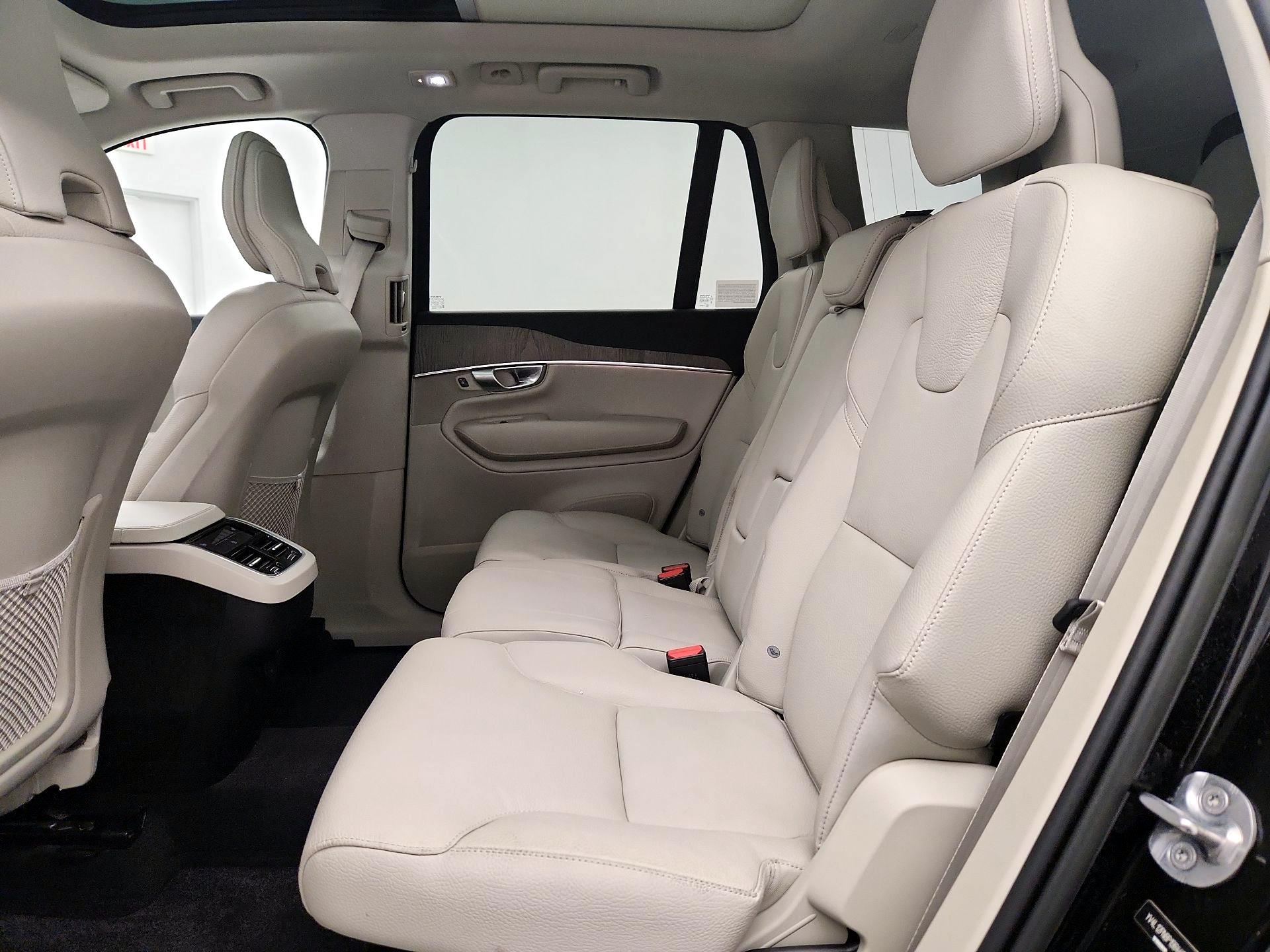 Thumbnail: 2023 Volvo XC90 - 20