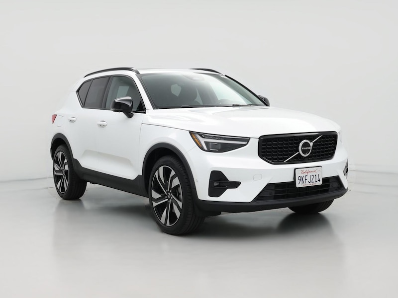 2024 Volvo XC40 B5 Plus -
                  Fresno, CA