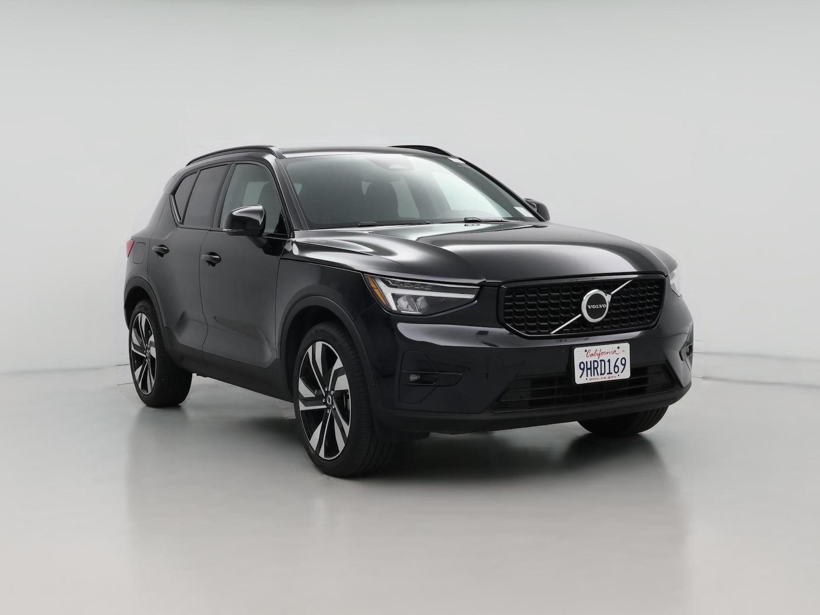 2023 Volvo XC40