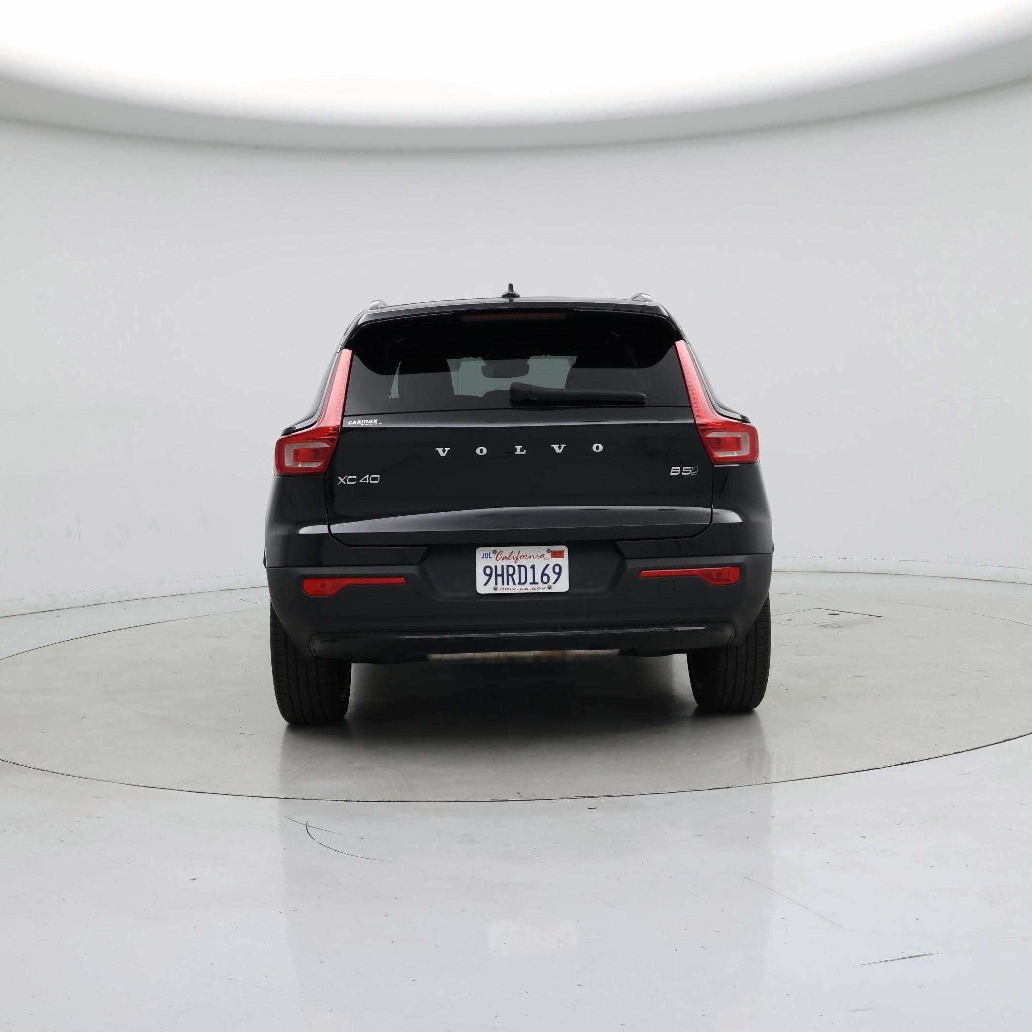 Thumbnail: 2023 Volvo XC40 - 6