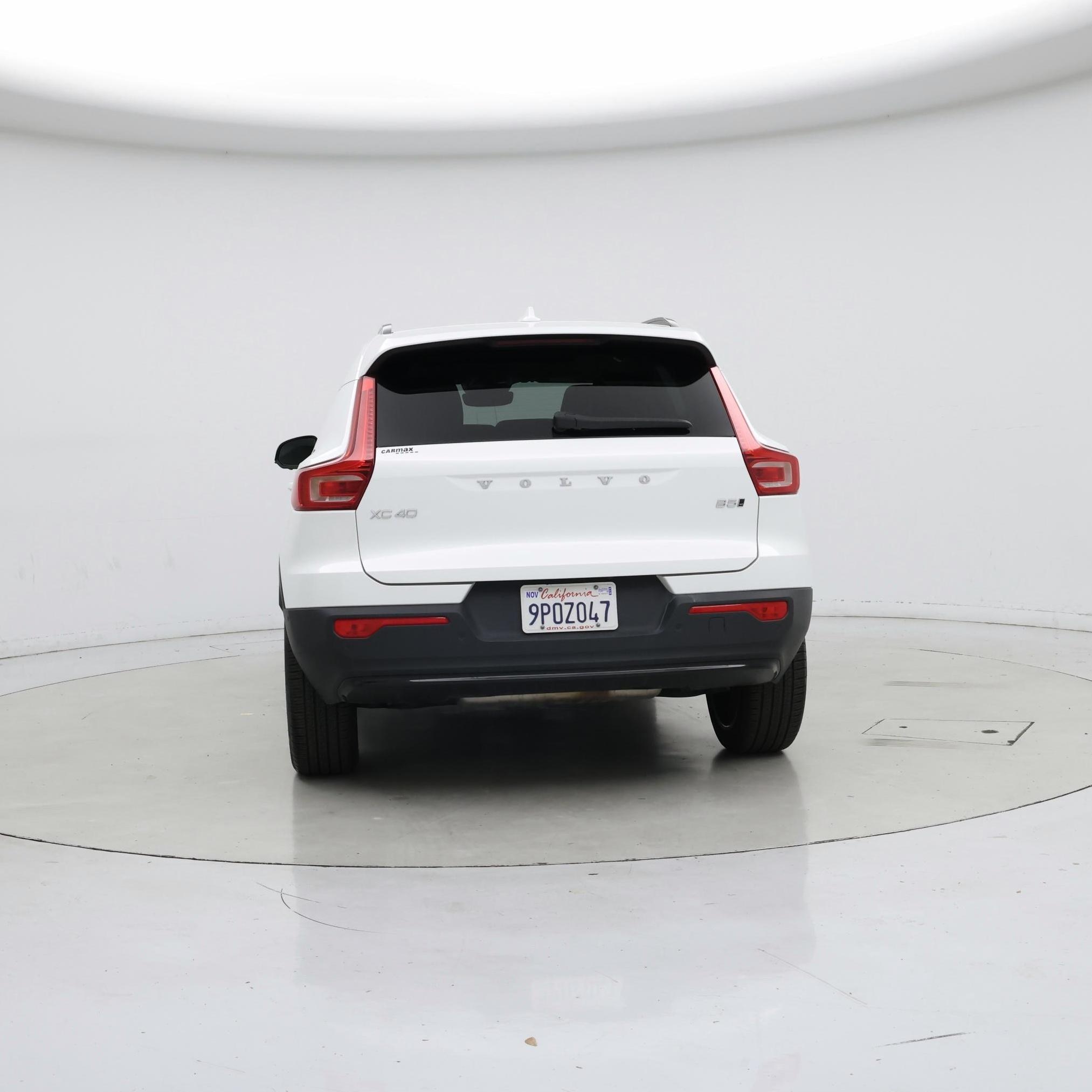 Thumbnail: 2025 Volvo XC40 - 6