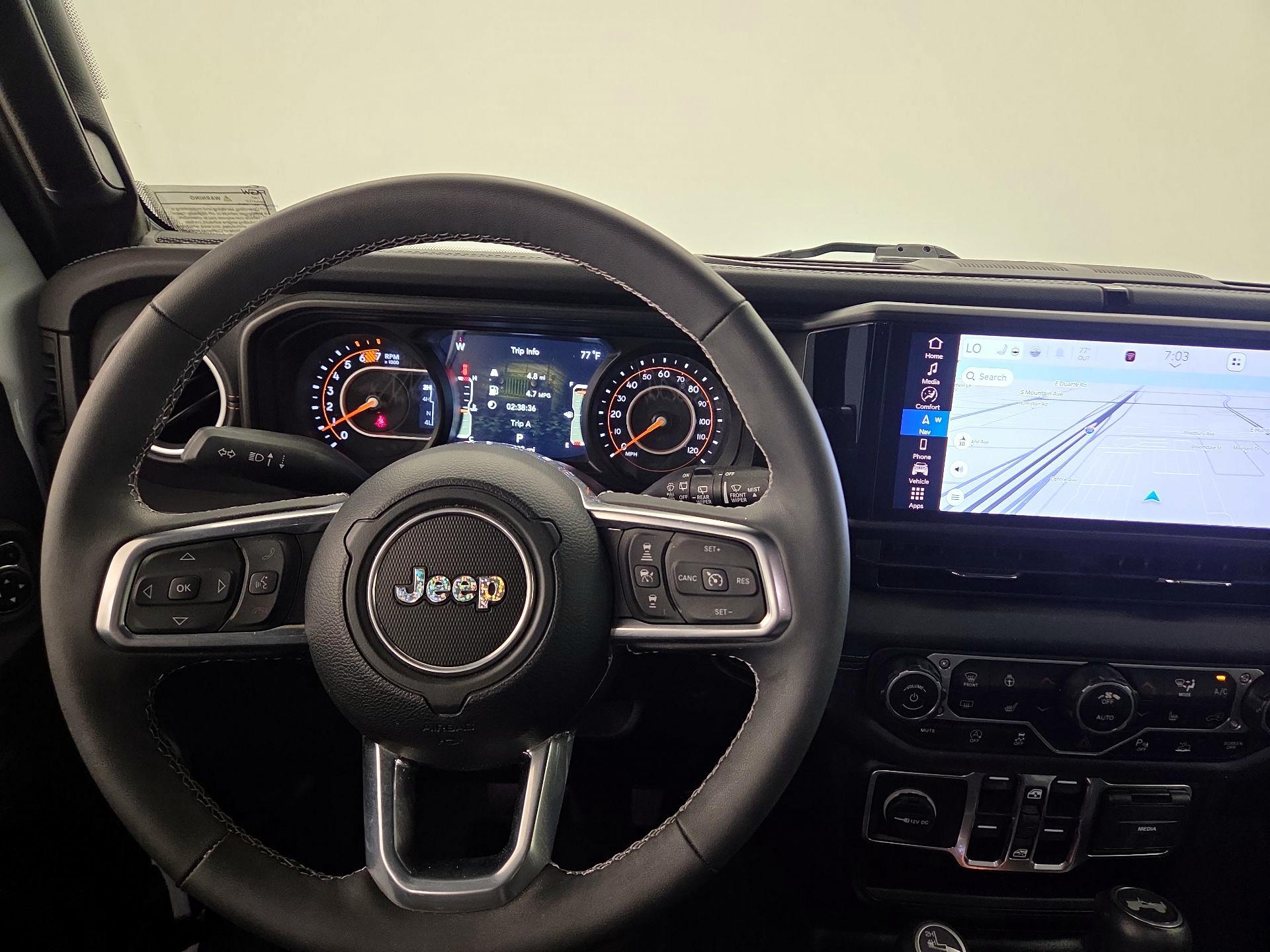 Thumbnail: 2025 Jeep Wrangler - 10