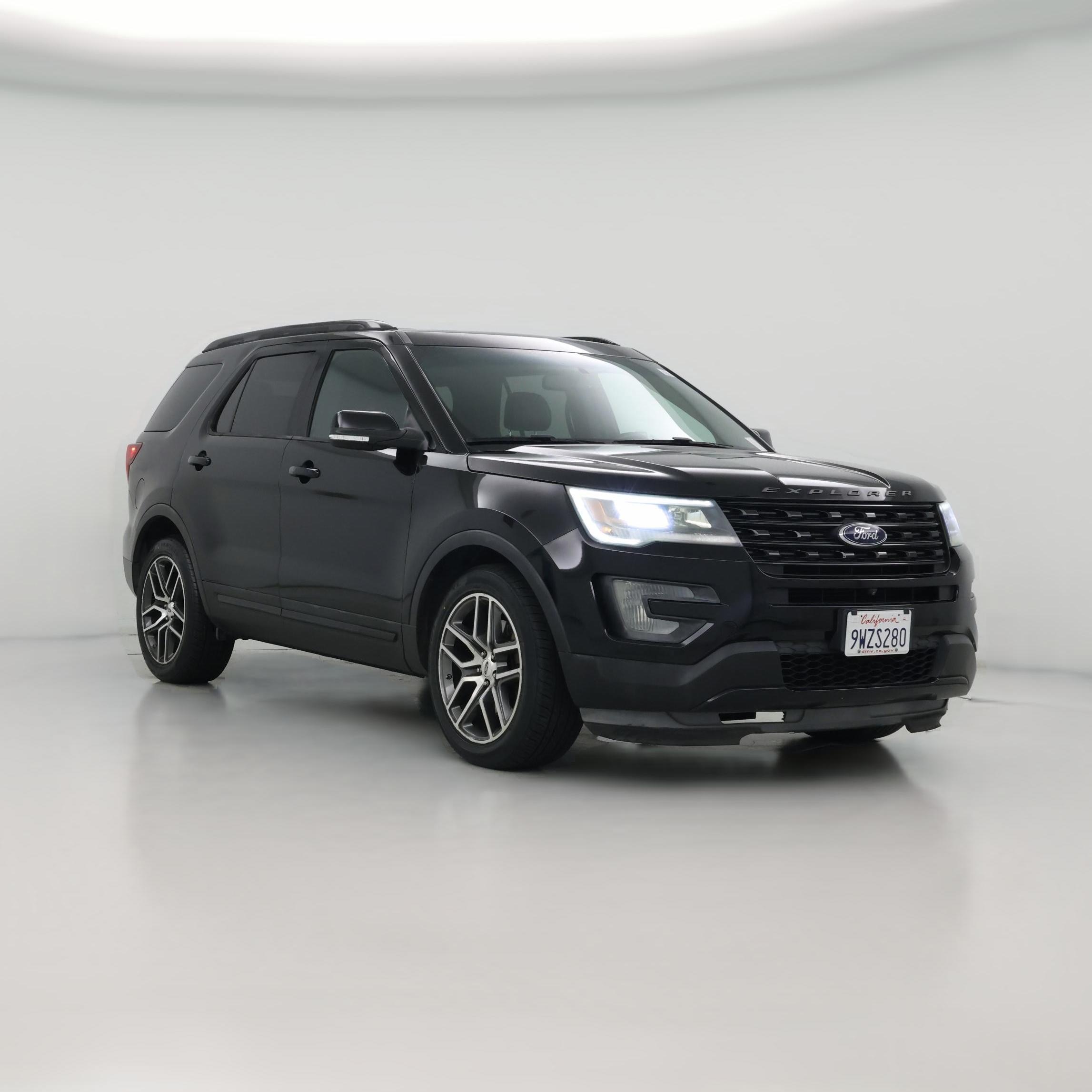 Thumbnail: 2016 Ford Explorer - 1