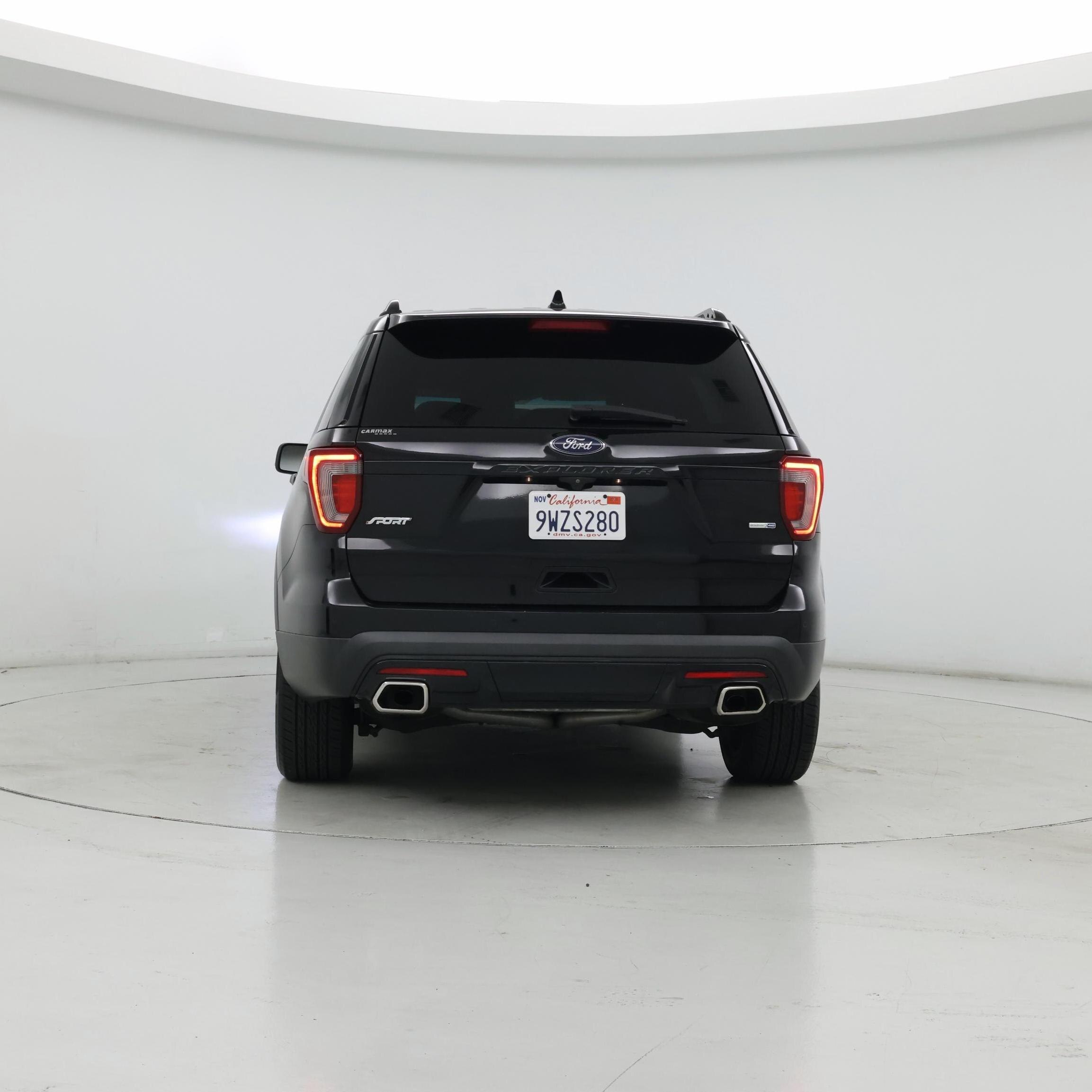 Thumbnail: 2016 Ford Explorer - 6